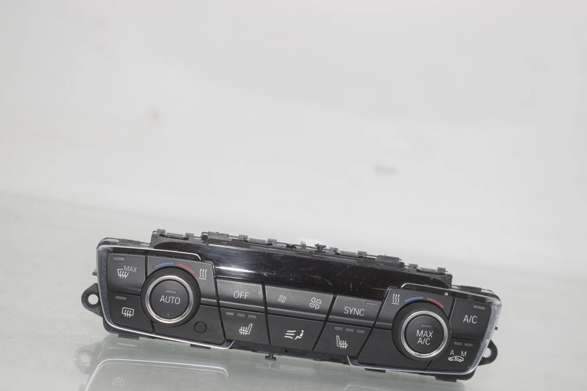 Climate Control Unit – OEM 9471102 · BMW BMW 2 Active Tourer (F45) 225 xe 2019 – 2