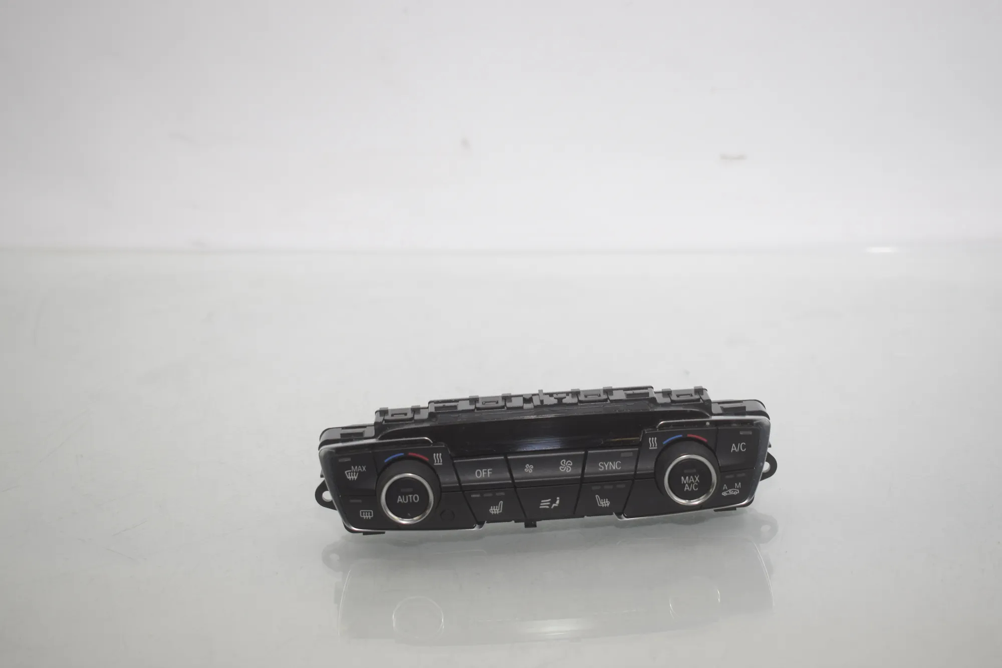 Climate Control Unit – OEM 9471102 · BMW BMW 2 Active Tourer (F45) 225 xe 2019 – 4