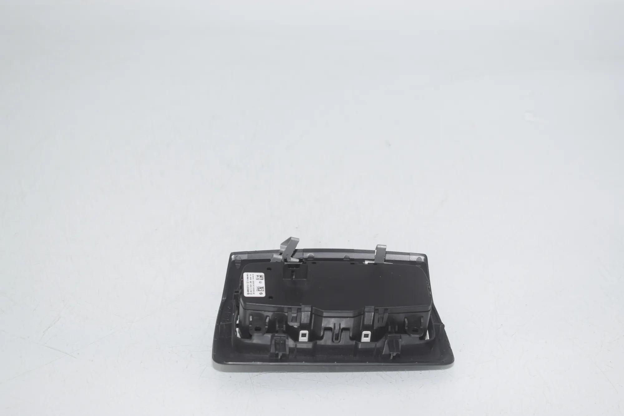 Headlight Switch Control Unit – OEM 9865819 · BMW BMW 2 Active Tourer (F45) 225 xe 2019 – 4