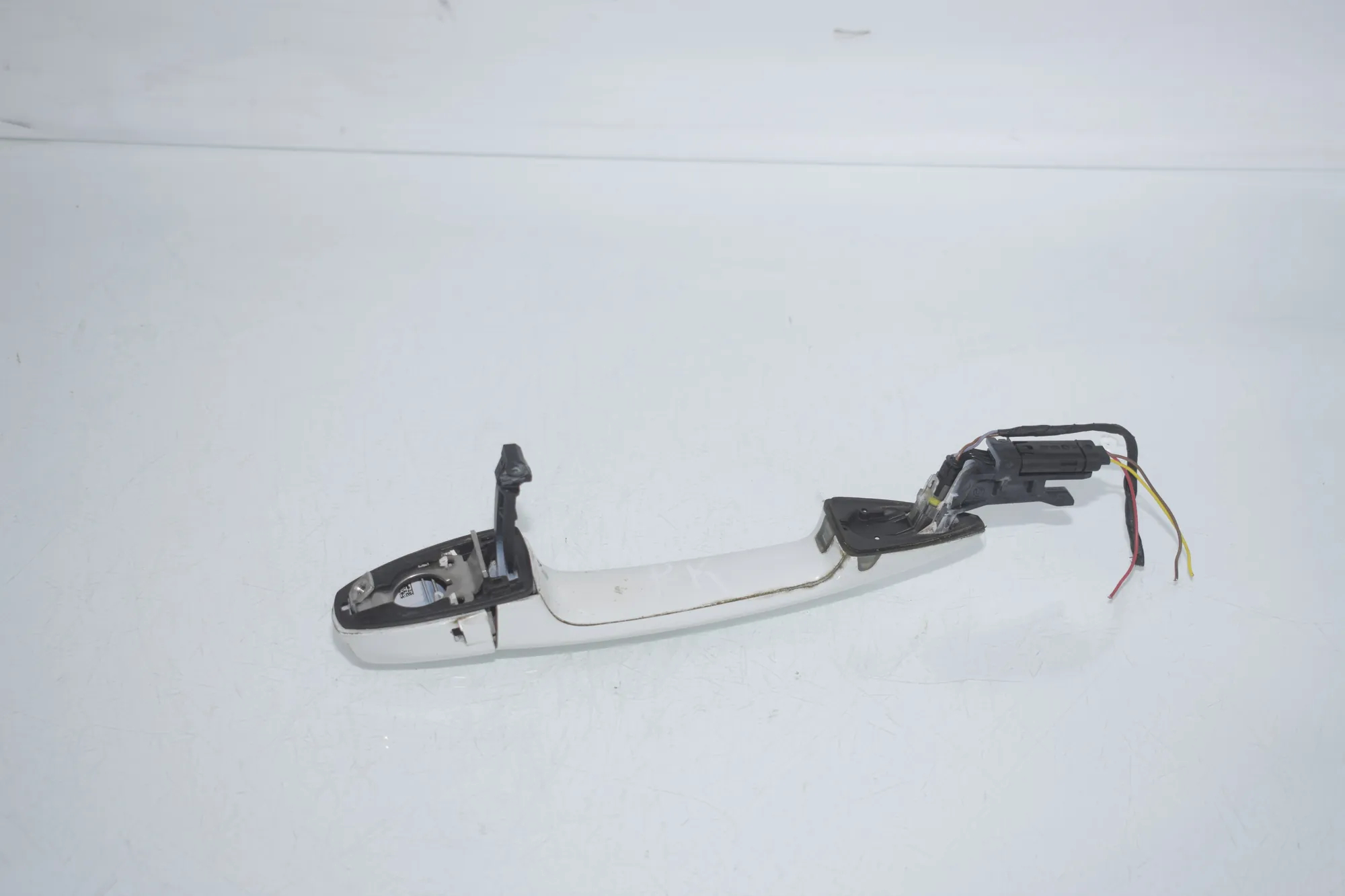 Front Left Door Exterior Handle – OEM 7433843 · BMW BMW 2 Active Tourer (F45) 225 xe 2019 – 4