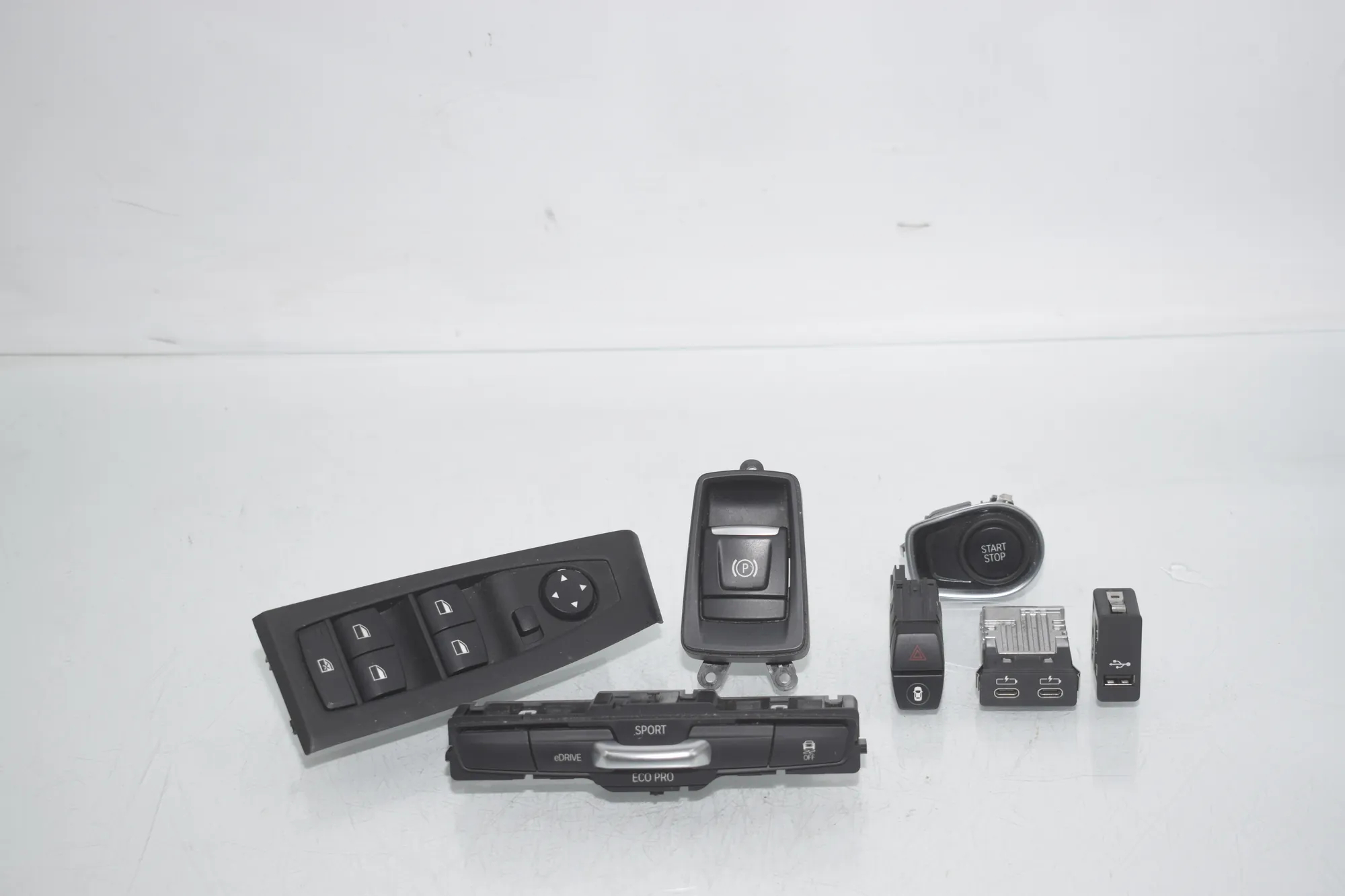 Switches – OEM 9297346 · BMW BMW 2 Active Tourer (F45) 225 xe 2019