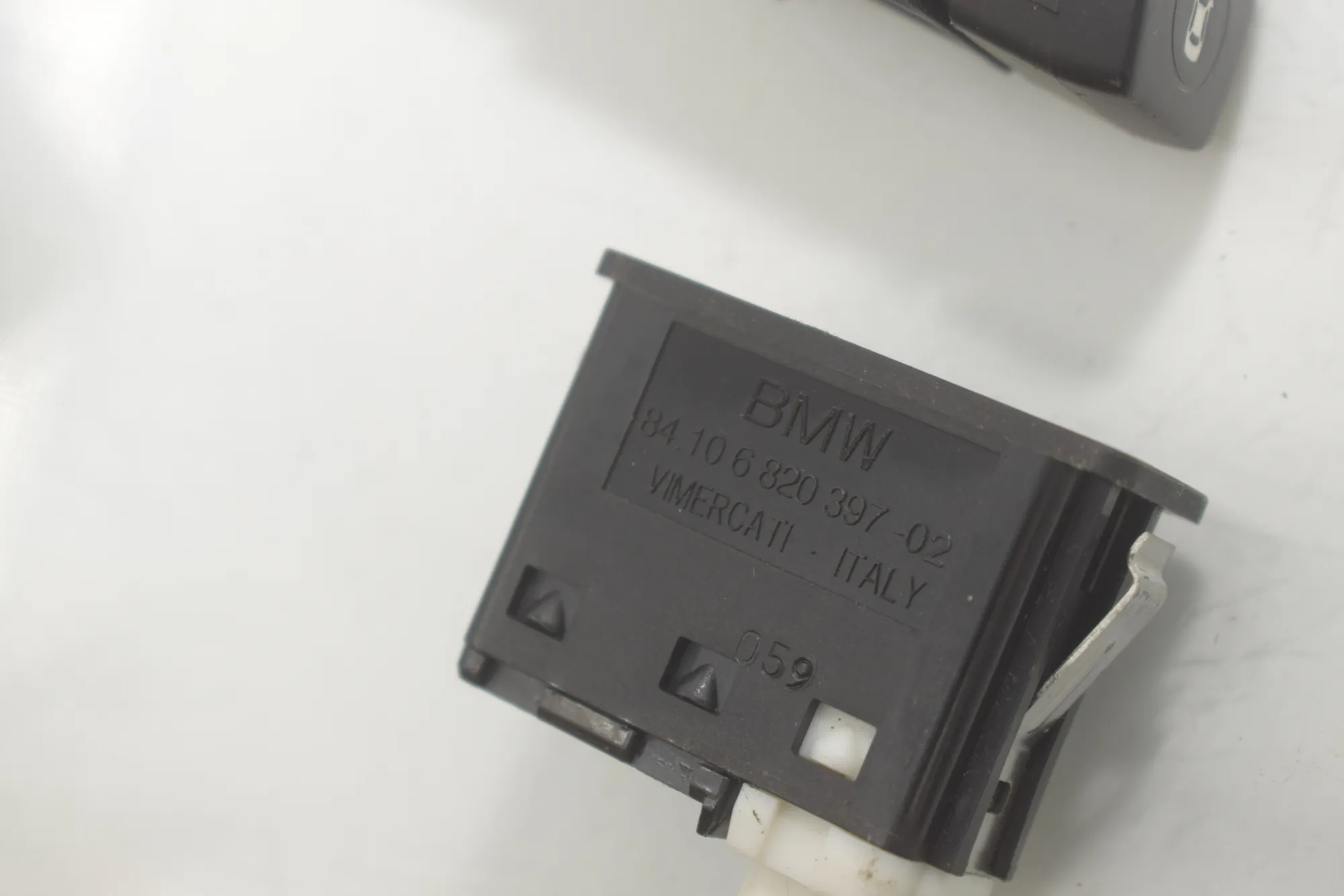 Switches – OEM 9297346 · BMW BMW 2 Active Tourer (F45) 225 xe 2019 – 10