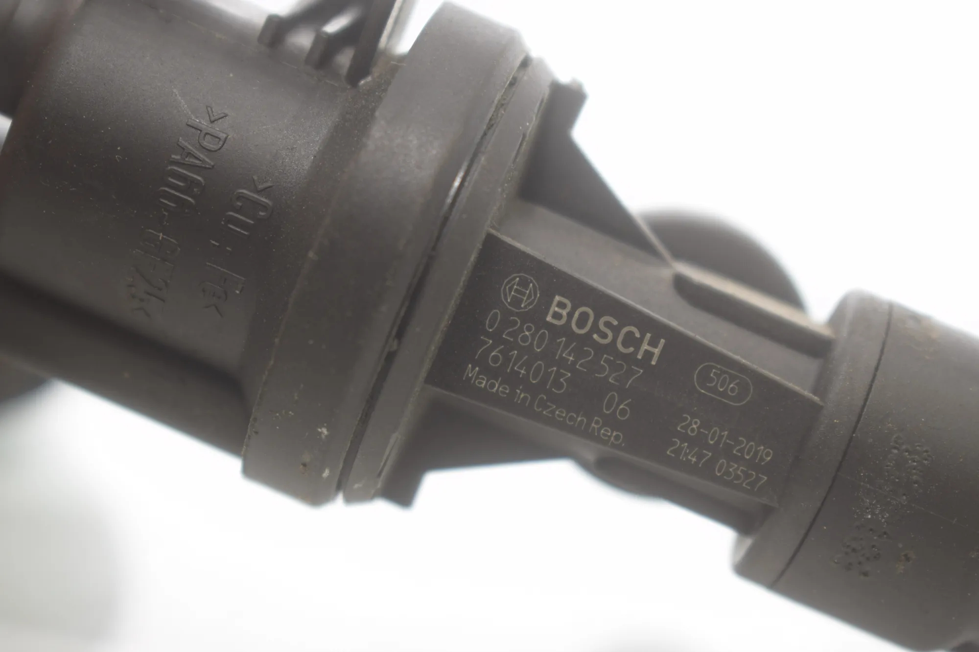 Washer Tank Motor – OEM 7388349 · BMW BMW 2 Active Tourer (F45) 225 xe 2019 – 6