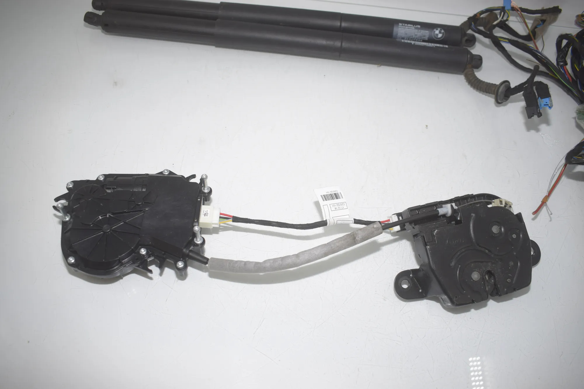 Electric Tailgate Opening Kit – OEM 9275121 · BMW BMW 2 Active Tourer (F45) 225 xe 2019 – 9