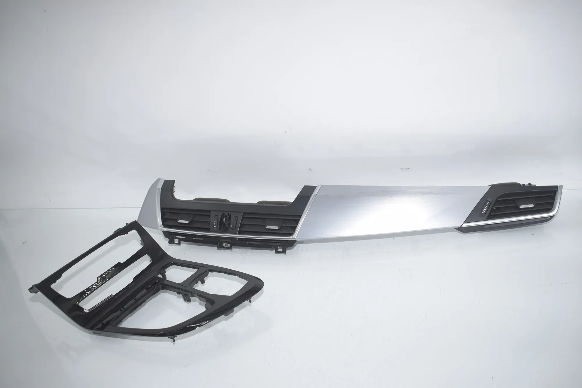Dashboard Trim – OEM 9287611 · BMW BMW 2 Active Tourer (F45) 225 xe 2019 – 4