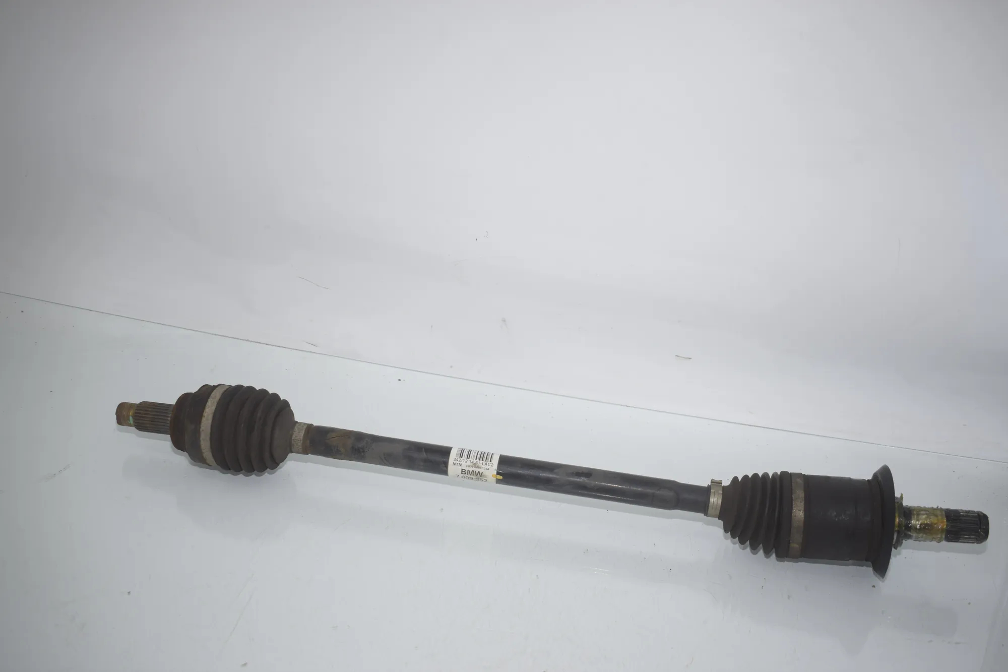 Rear Right Driveshaft – OEM 7609352 · BMW 3 (F30, F80) 320 i 2012 – 2