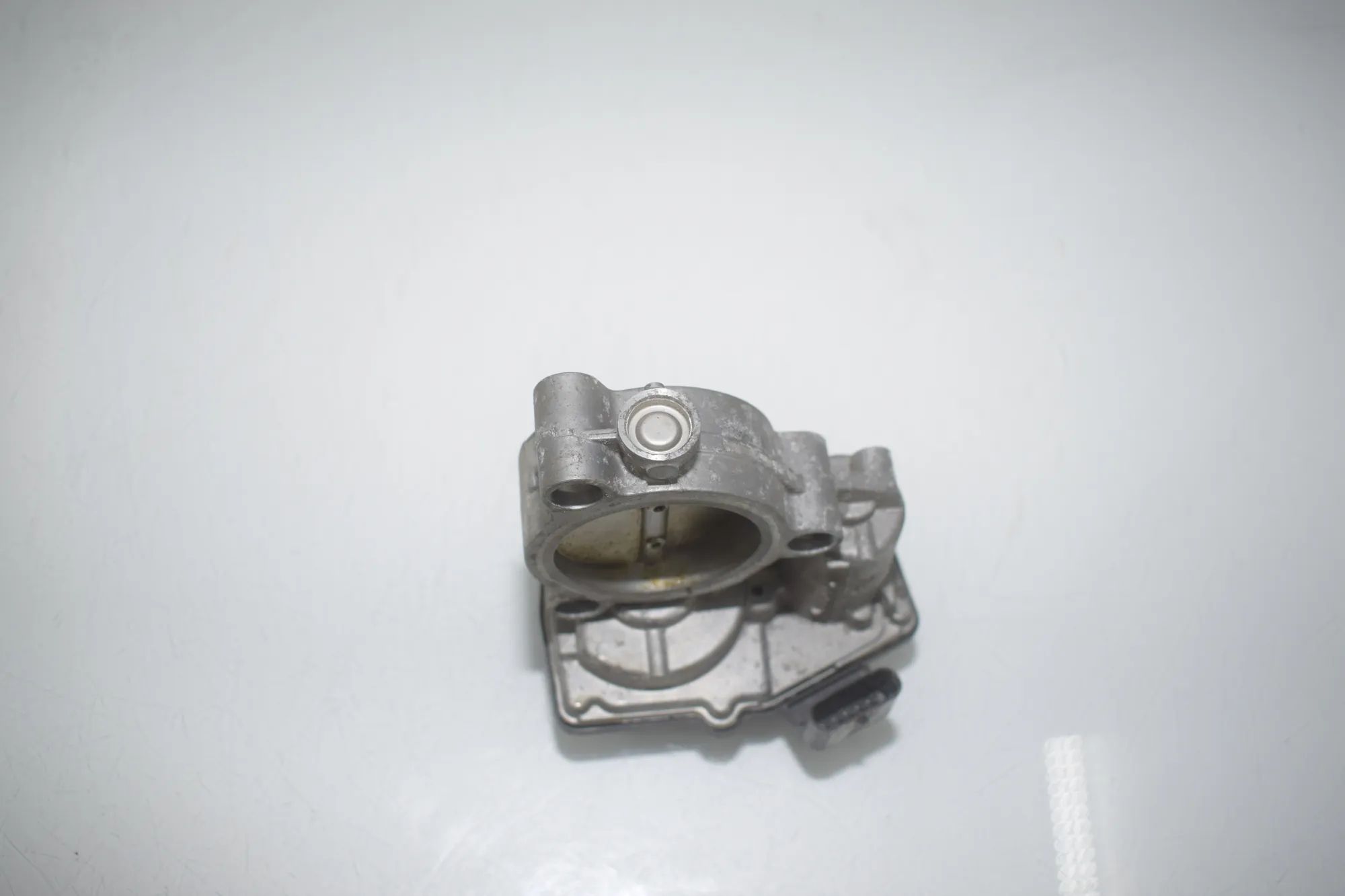 Throttle Body – OEM 7618838 · BMW BMW 2 Active Tourer (F45) 225 xe 2019 – 2