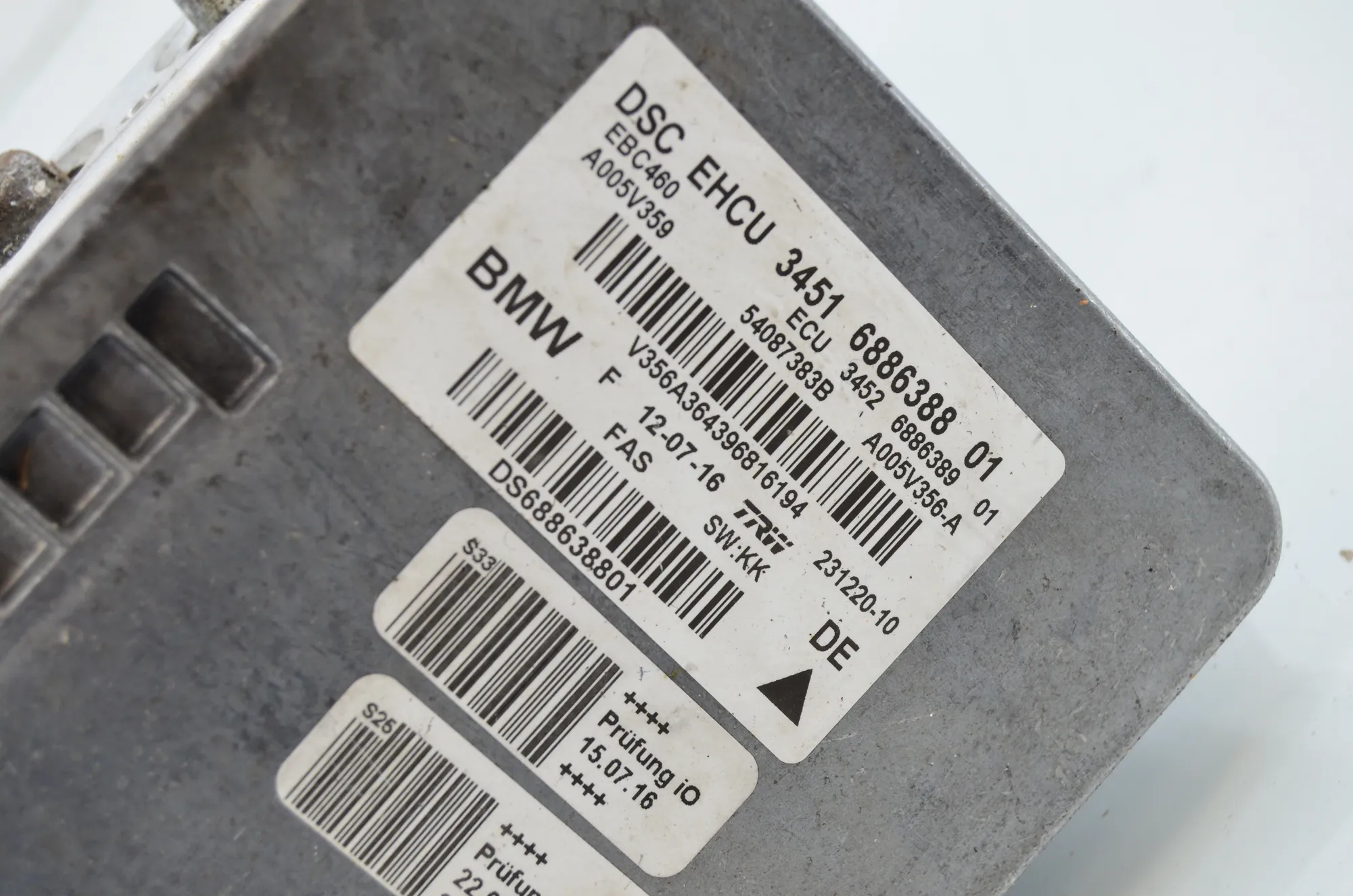 Distance Radar Sensor – OEM 6886388 · BMW 7 (G11, G12) 750 d, Ld xDrive 2016 – 7