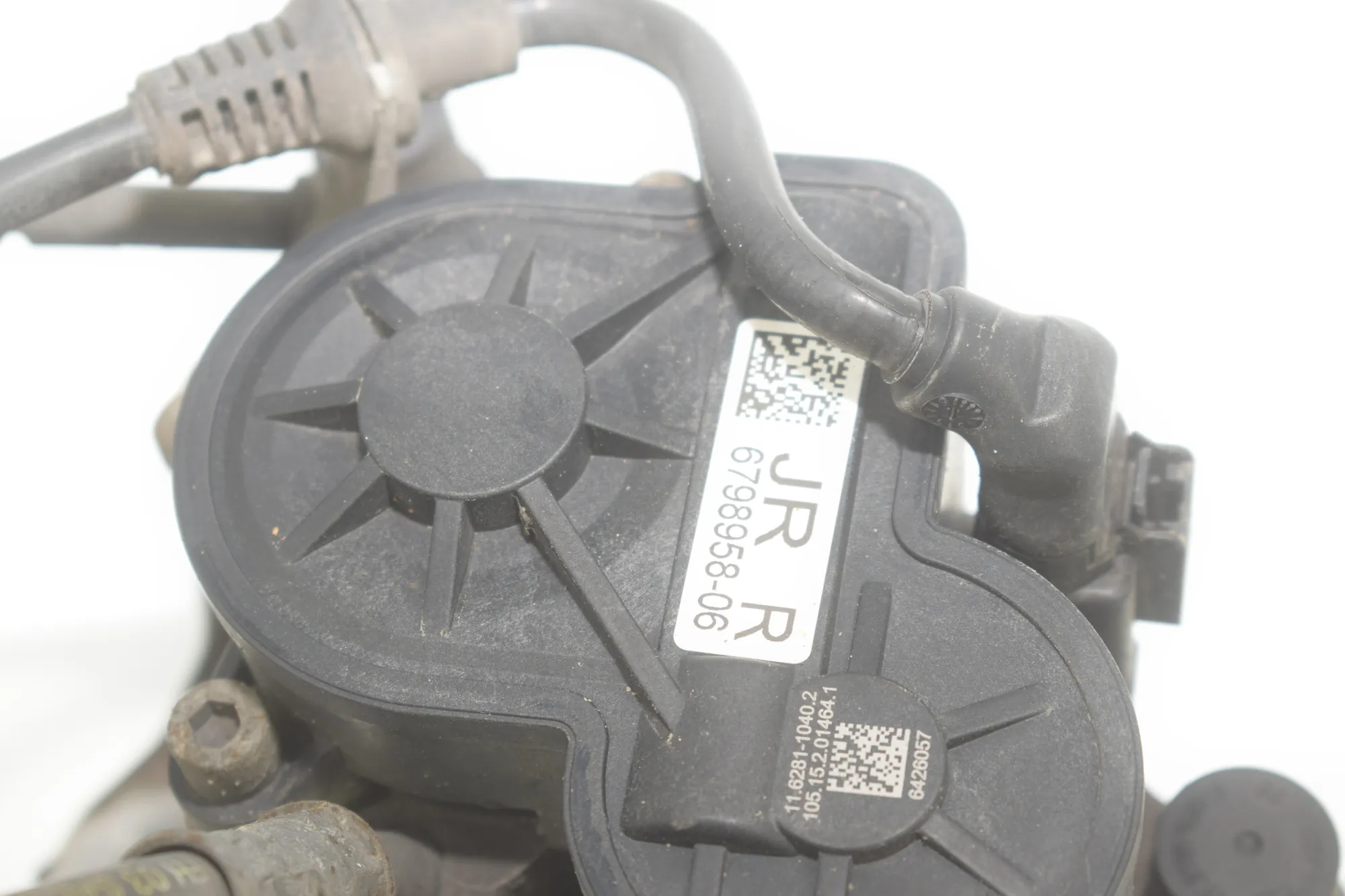 Rear Right Brake Caliper – OEM 6798958 · BMW 2 Active Tourer (F45) 218 i 2015 – 4