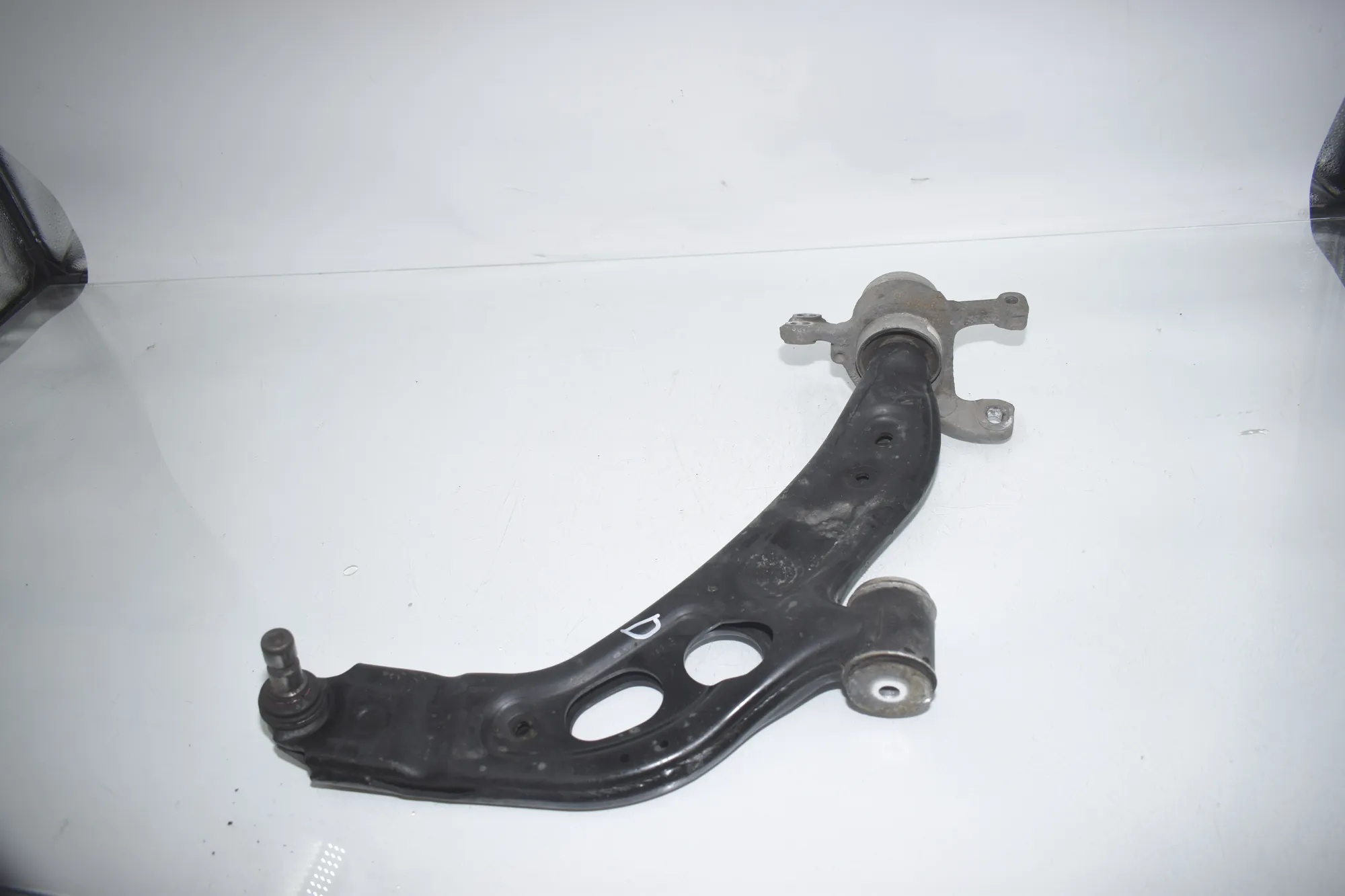 Front Right Curved Control Arm – OEM 6879844 · BMW 2 Active Tourer (F45) 218 i 2015 – 3