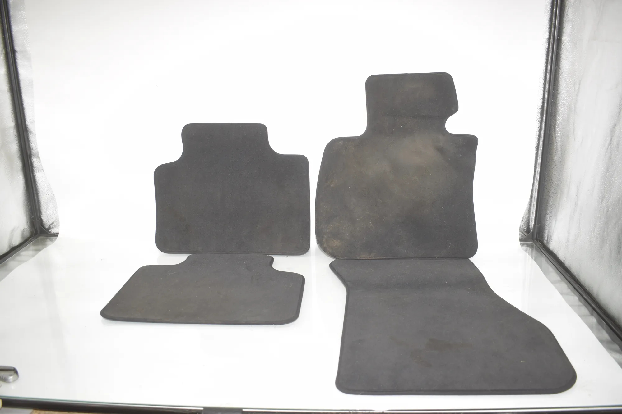 Floor Mat Set – OEM 7409638 · BMW BMW 2 Active Tourer (F45) 225 xe 2019 – 3