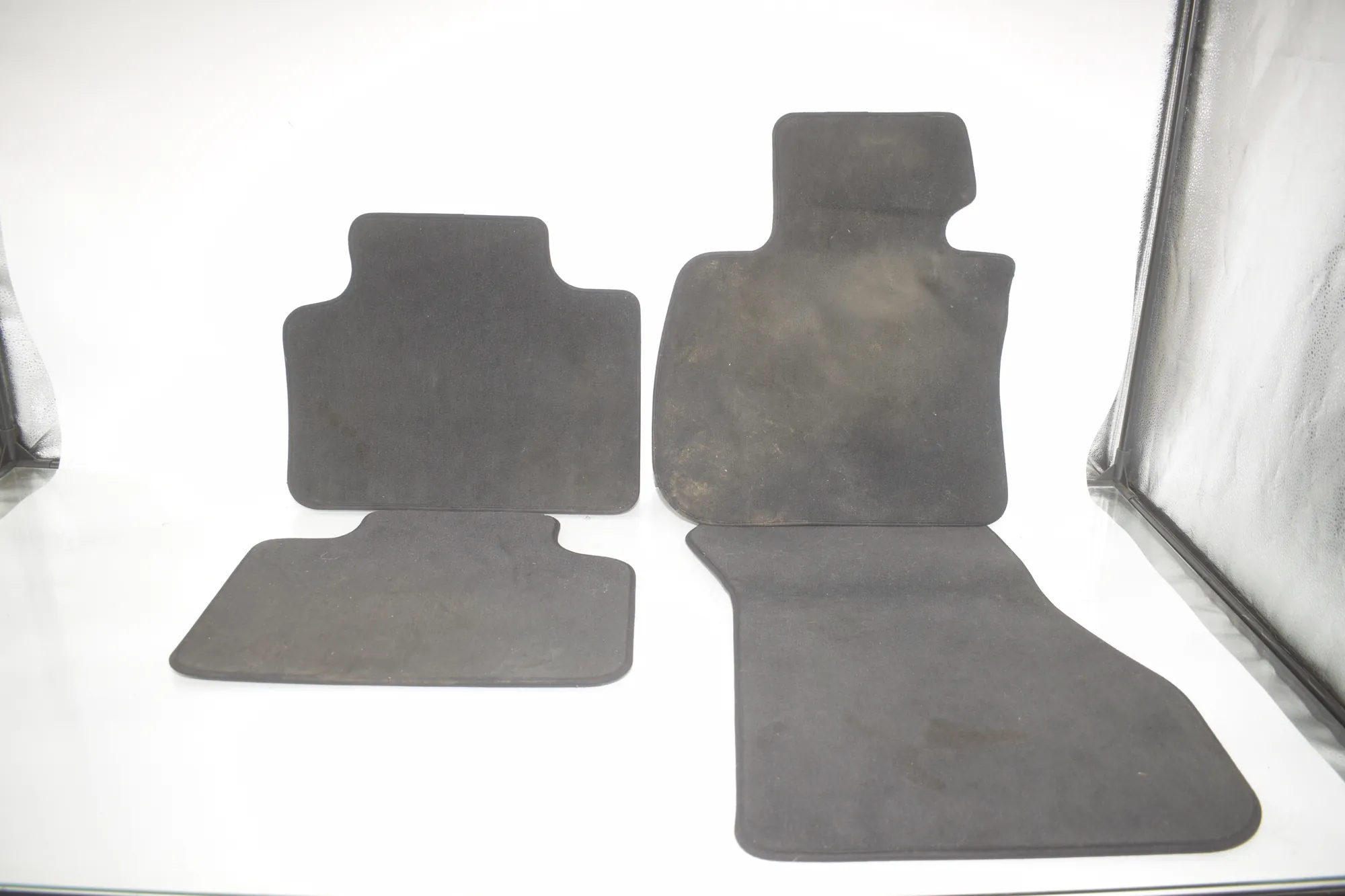 Floor Mat Set – OEM 7409638 · BMW BMW 2 Active Tourer (F45) 225 xe 2019 – 2
