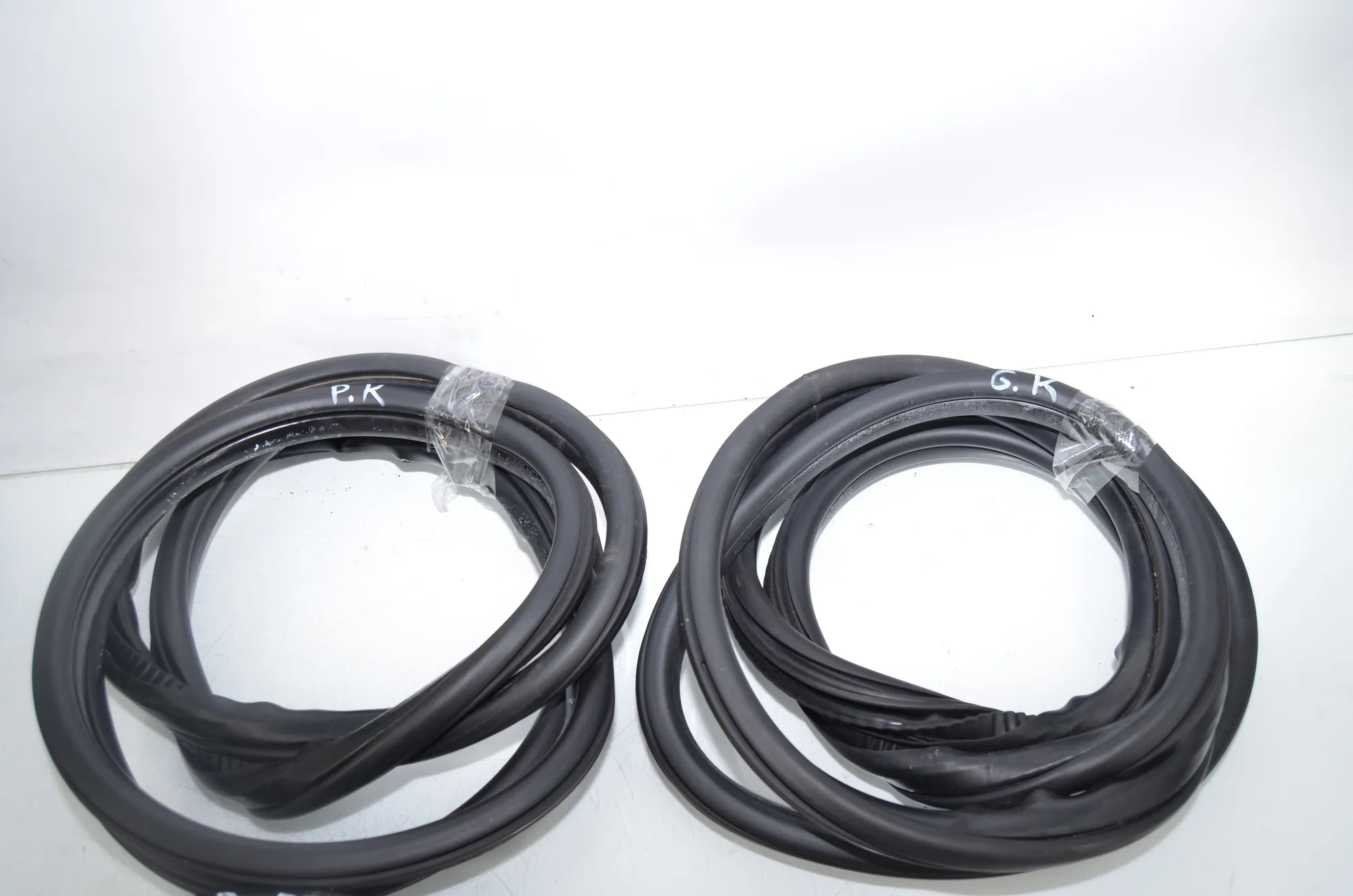 Front Right Door Seal Rubber – OEM 7420077 · BMW BMW 2 Active Tourer (F45) 225 xe 2019 – 3