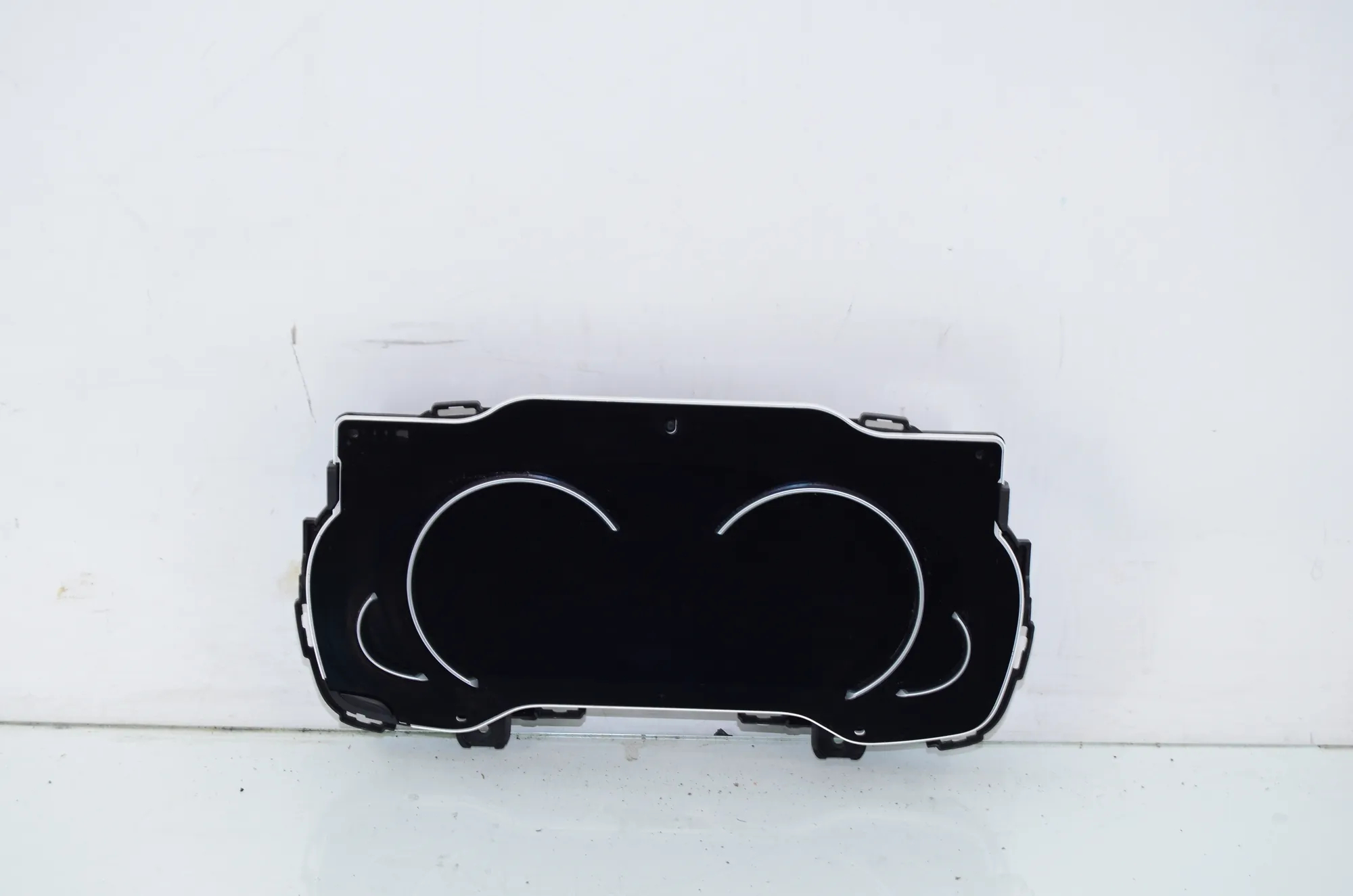 Instrument Cluster Speedometer – OEM 9868372 · BMW 7 (G11, G12) 750 d, Ld xDrive 2016