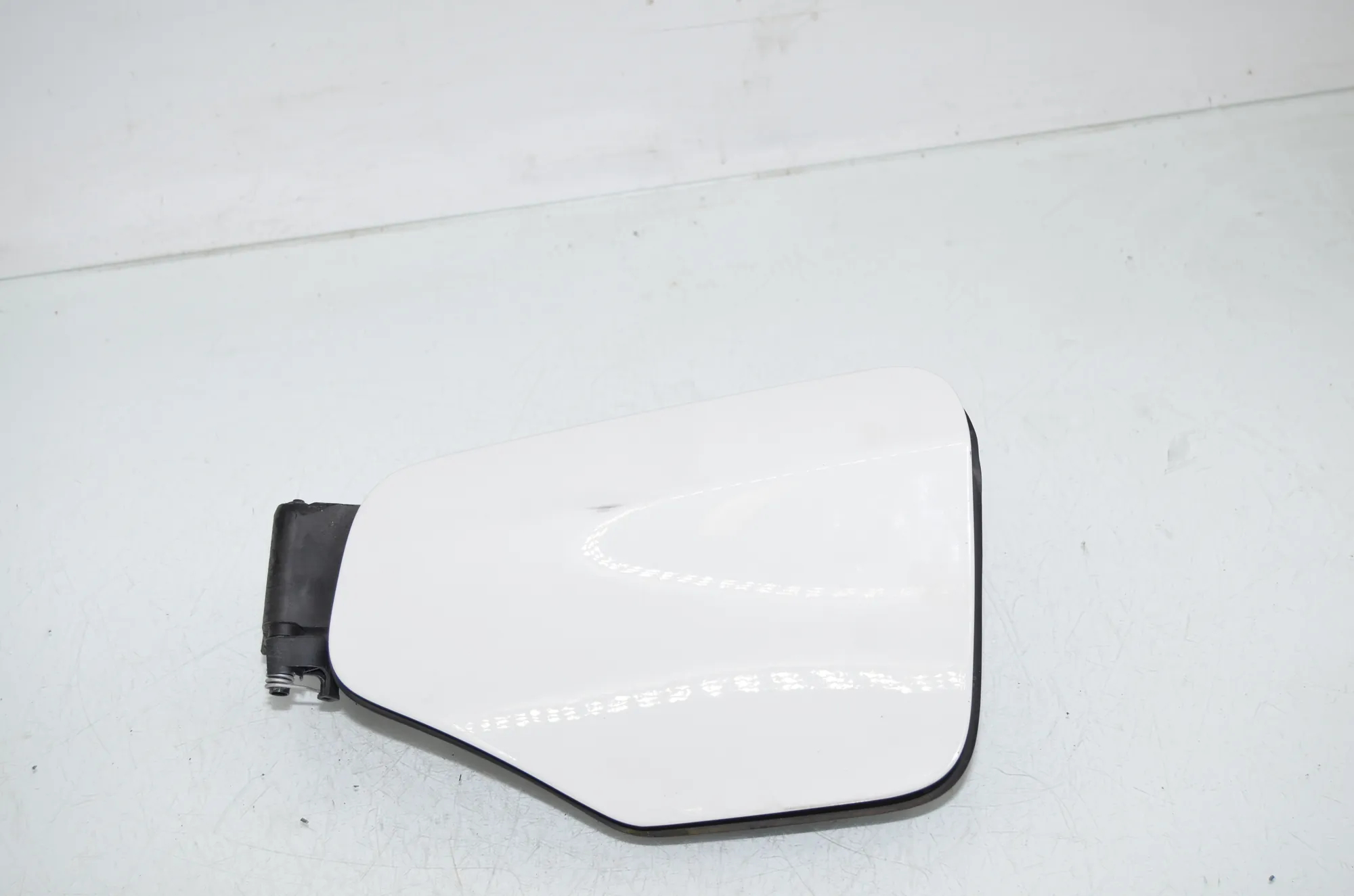 Fuel Tank Flap Cap – OEM 7350864 · BMW BMW 2 Active Tourer (F45) 225 xe 2019