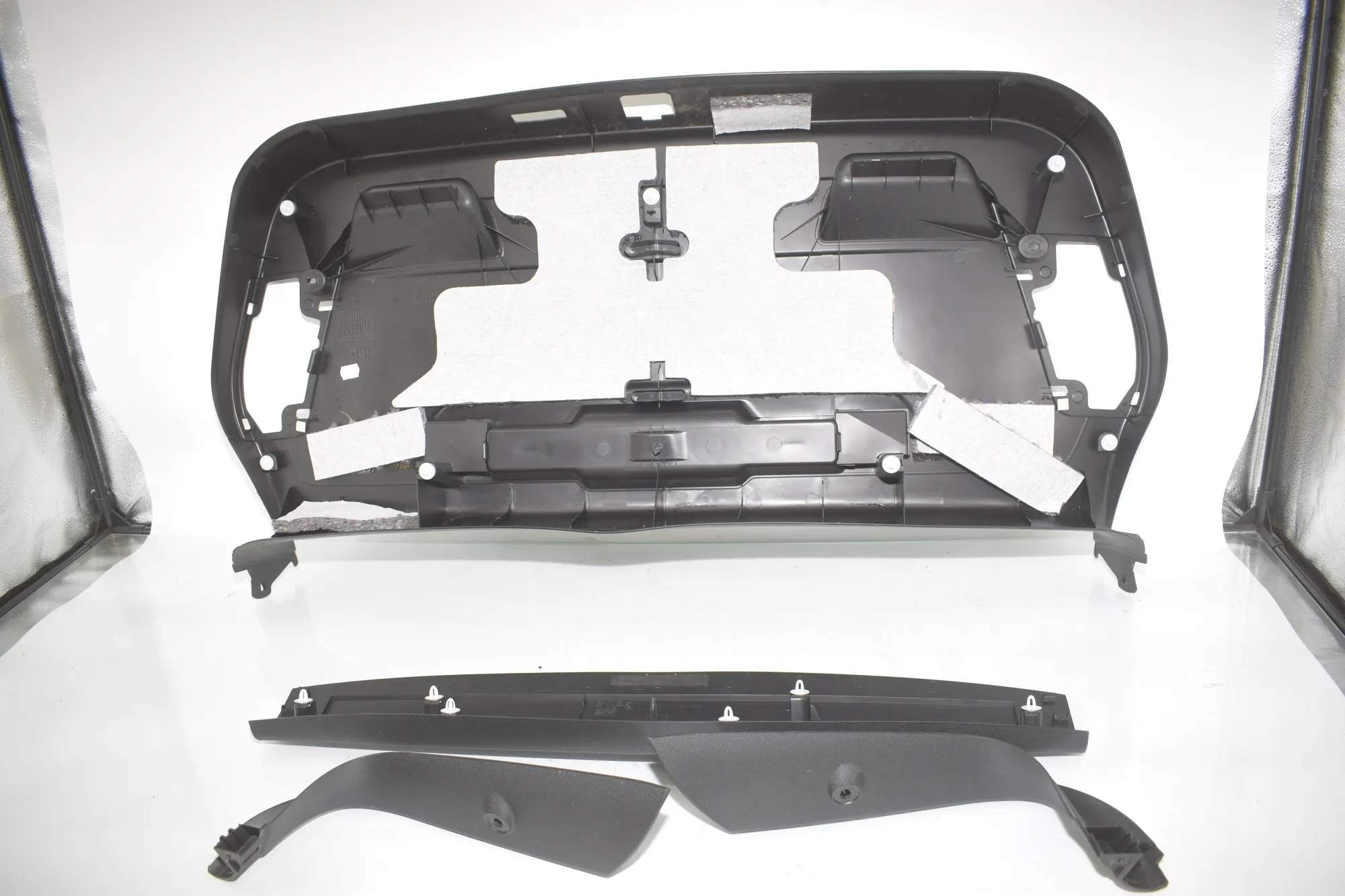 Tailgate Bootlid Cover Trim – OEM 7300860 · BMW BMW 2 Active Tourer (F45) 225 xe 2019 – 3