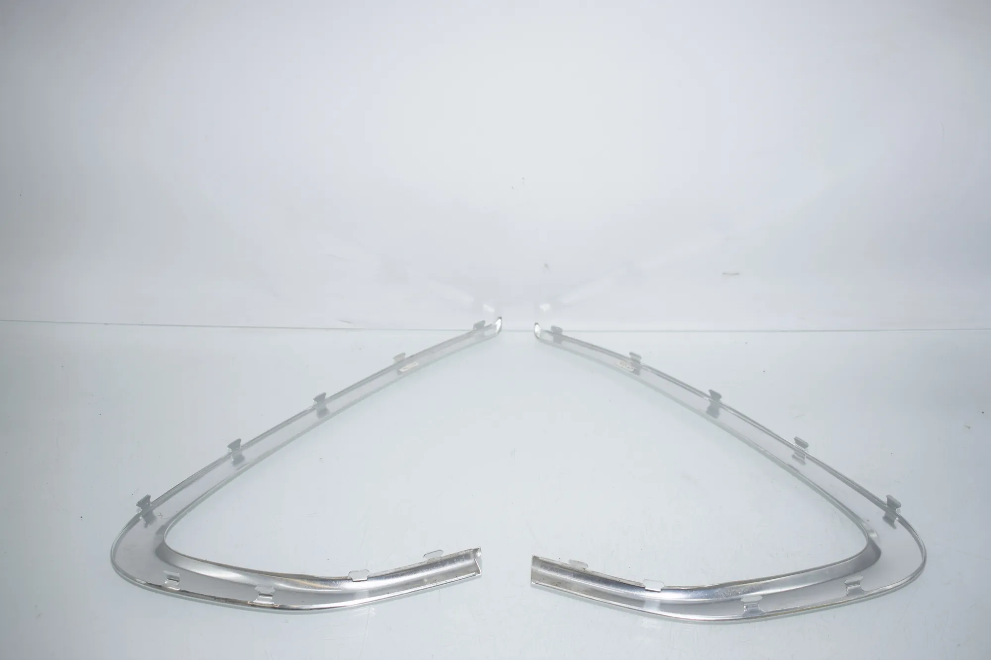 Exterior Trim Kit – OEM 27000828 · BMW BMW 2 Active Tourer (F45) 225 xe 2019 – 2