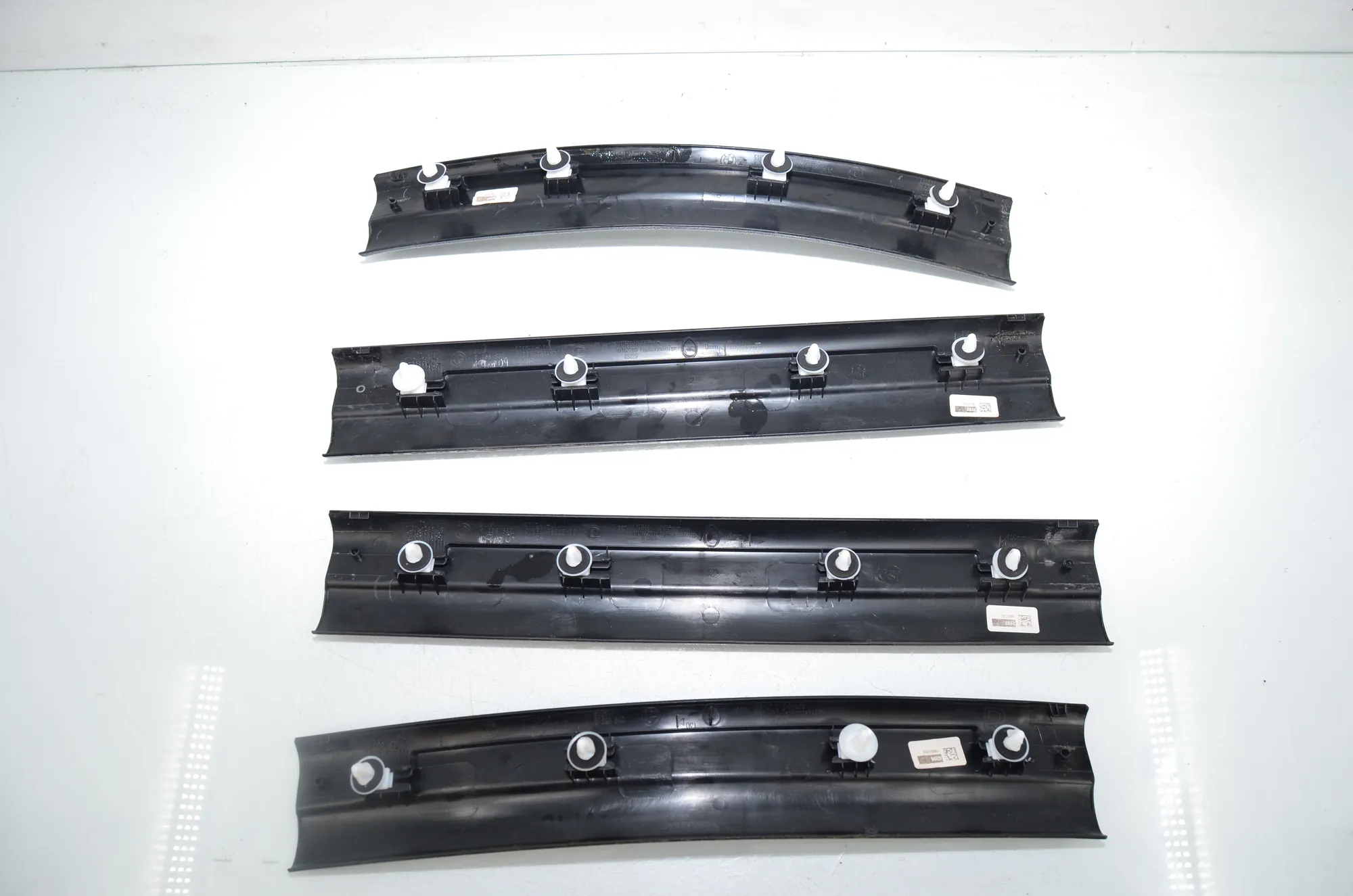 Rear Right Interior Step Trim – OEM 7298842 · BMW BMW 2 Active Tourer (F45) 225 xe 2019 – 4