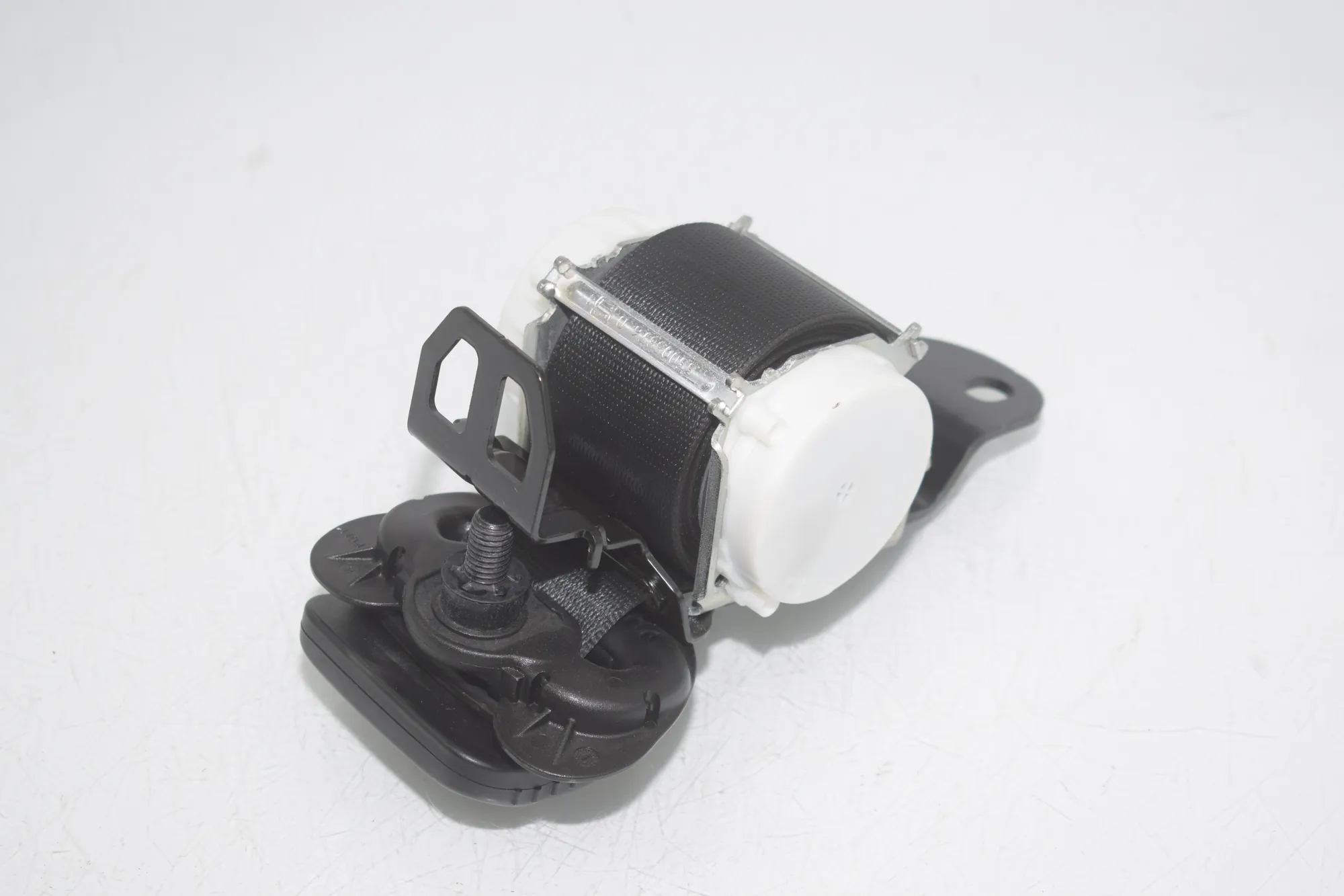Rear Middle Seatbelt – OEM 7469264 · BMW BMW 2 Active Tourer (F45) 225 xe 2019