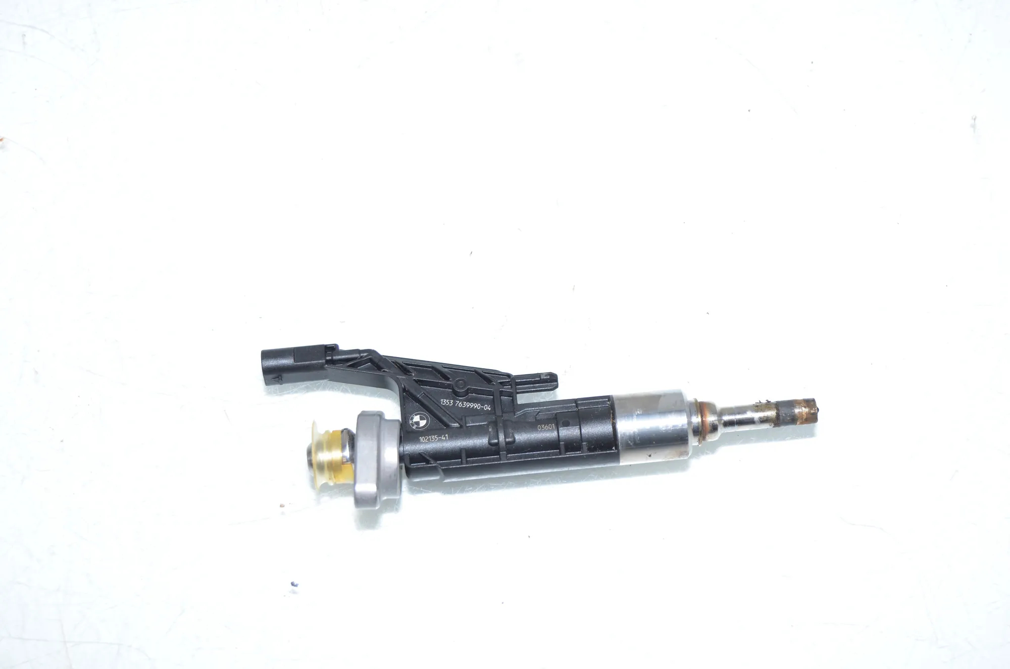 Fuel Injector – OEM 7639990 · BMW 2 Active Tourer (F45) 218 i 2015 – 2