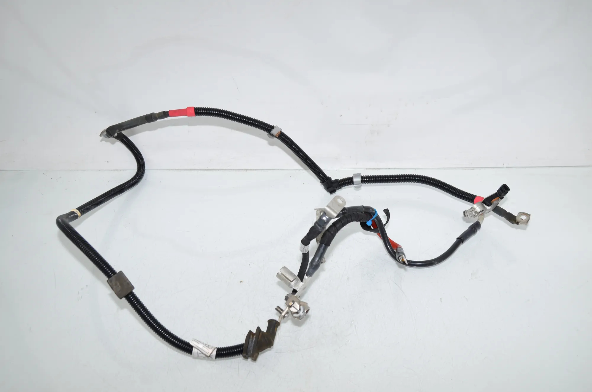 Positive Battery Cable – OEM 8602988 · BMW 2 Active Tourer (F45) 218 i 2015
