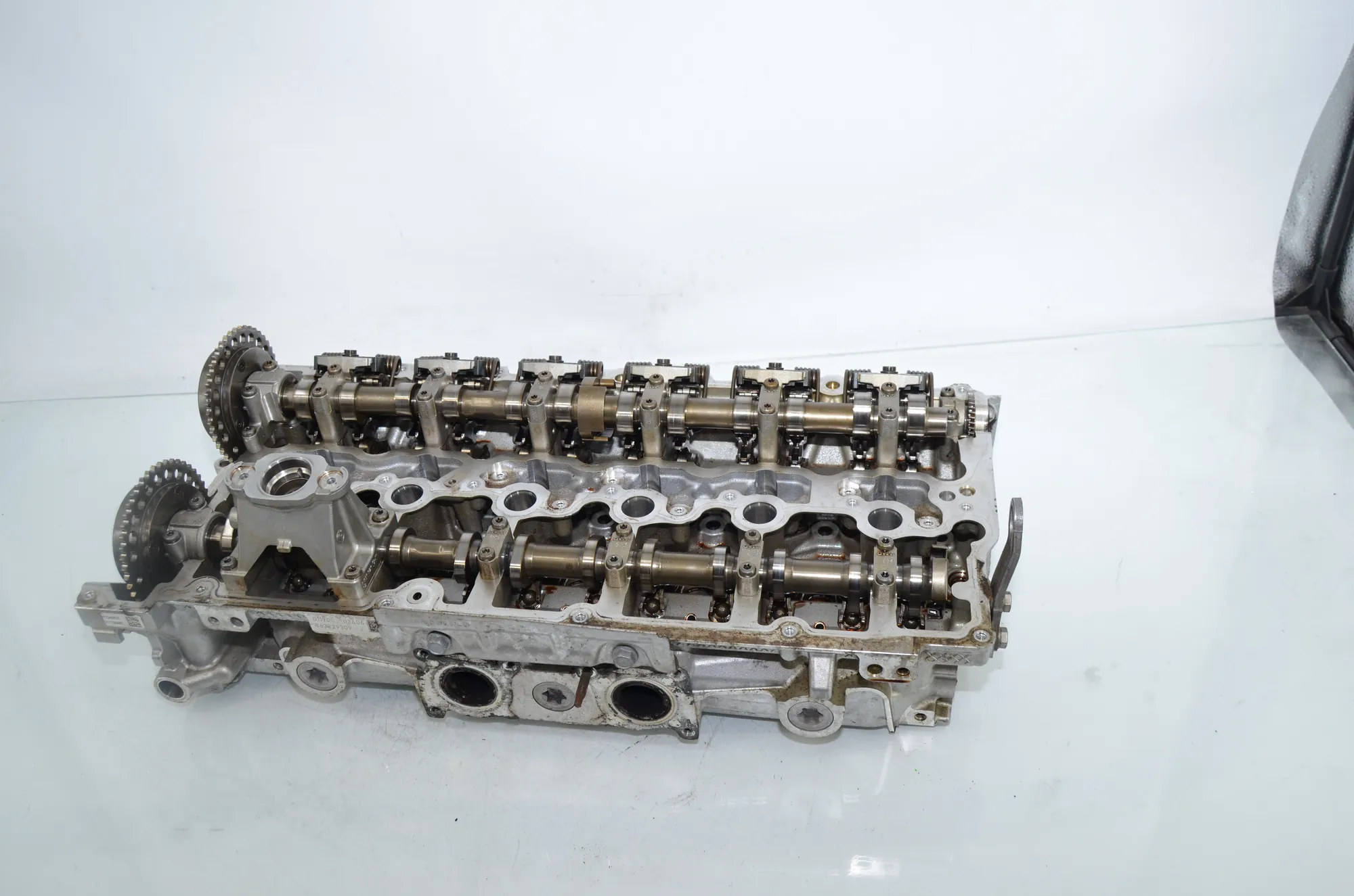 Engine Cylinder Head – OEM 7934494 · BMW X7 (G07) BMW X7 (G07) xDrive 40 i 2019 – 3