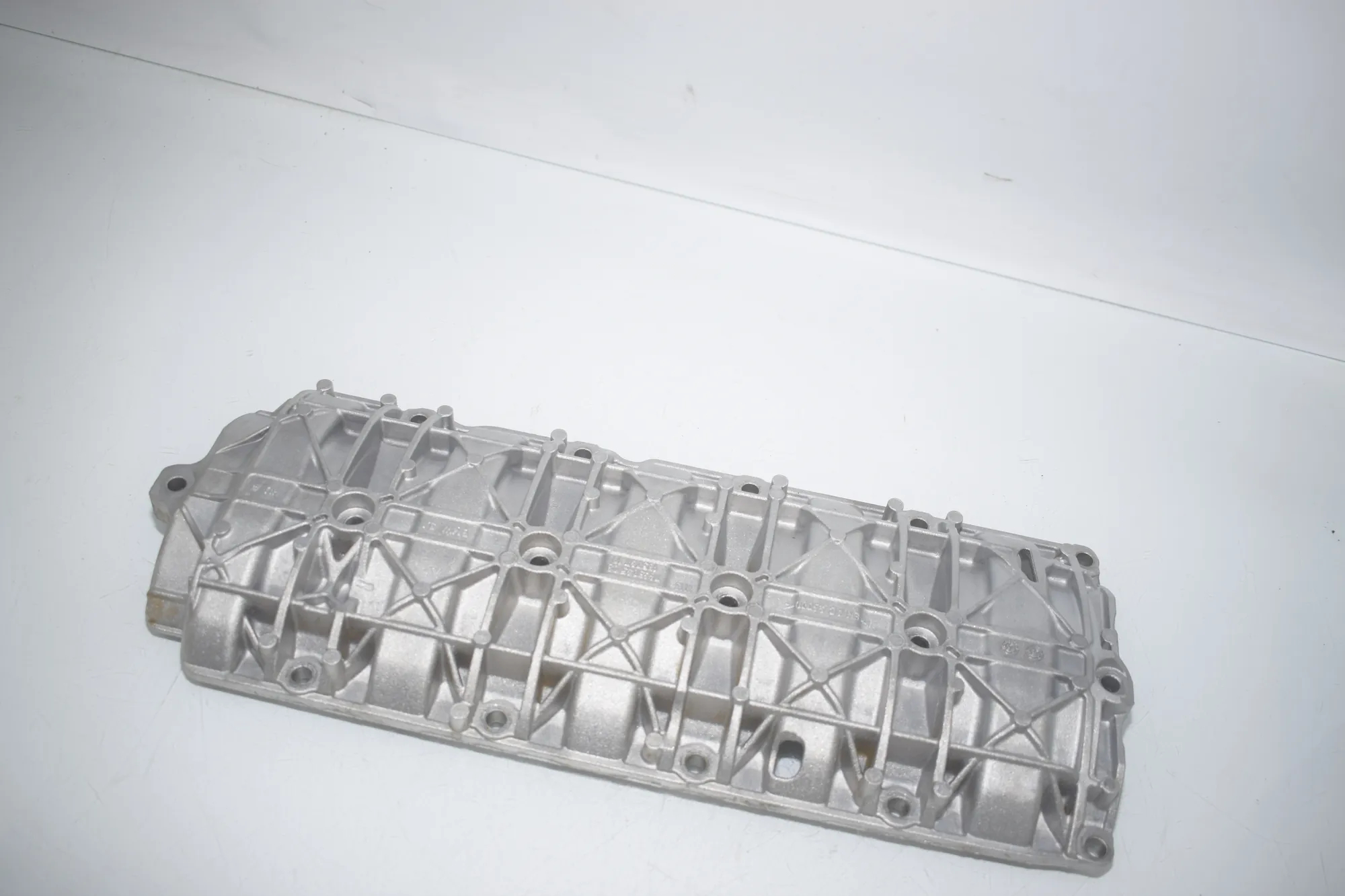 Cylinder Head Housing – OEM 764304 · BMW X7 (G07) BMW X7 (G07) xDrive 40 i 2019 – 2