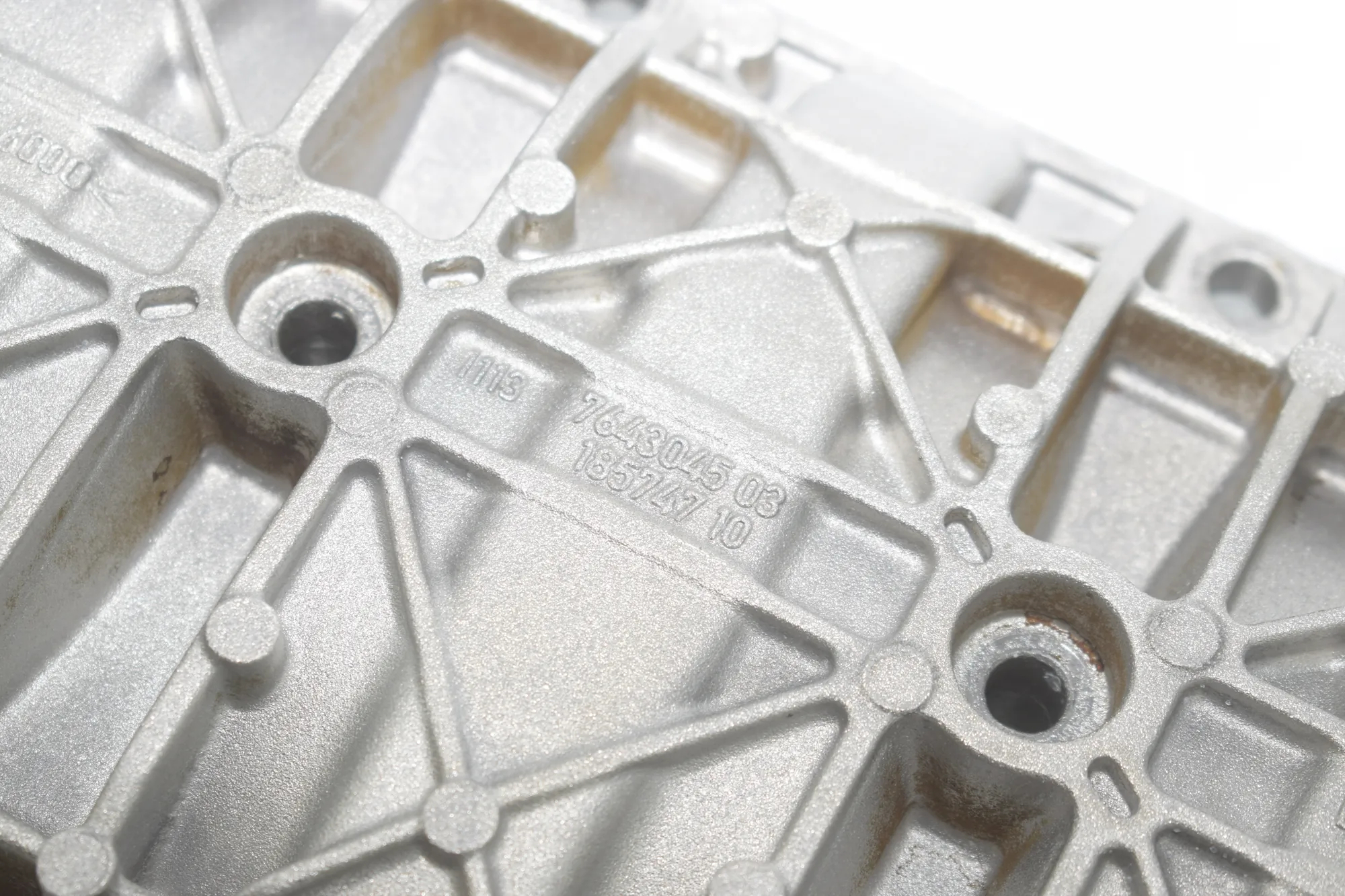 Cylinder Head Housing – OEM 764304 · BMW X7 (G07) BMW X7 (G07) xDrive 40 i 2019 – 5