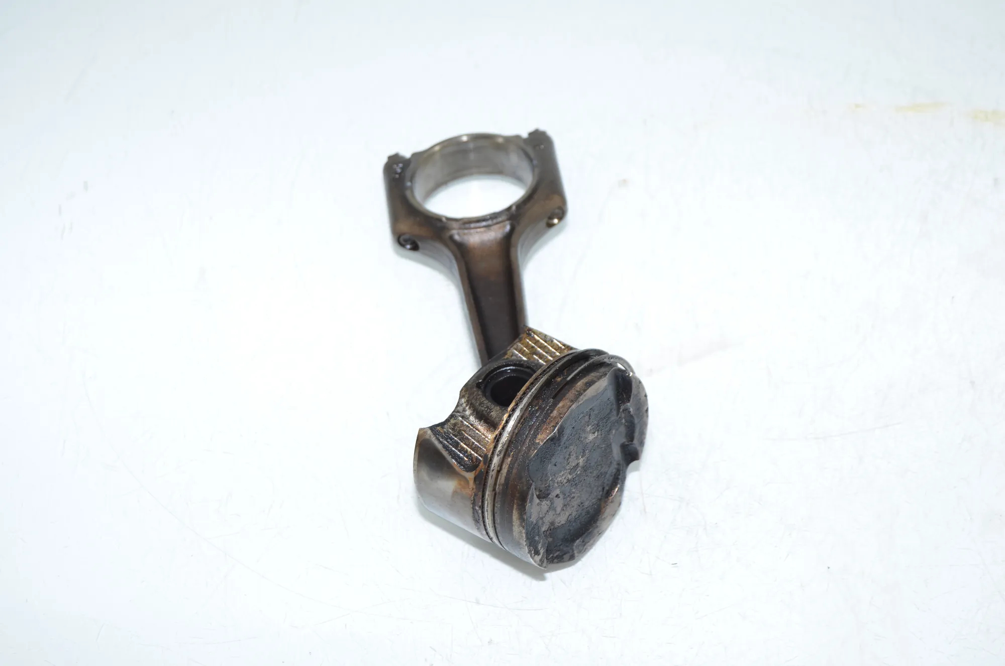 Piston – OEM 8623419 · BMW X7 (G07) BMW X7 (G07) xDrive 40 i 2019