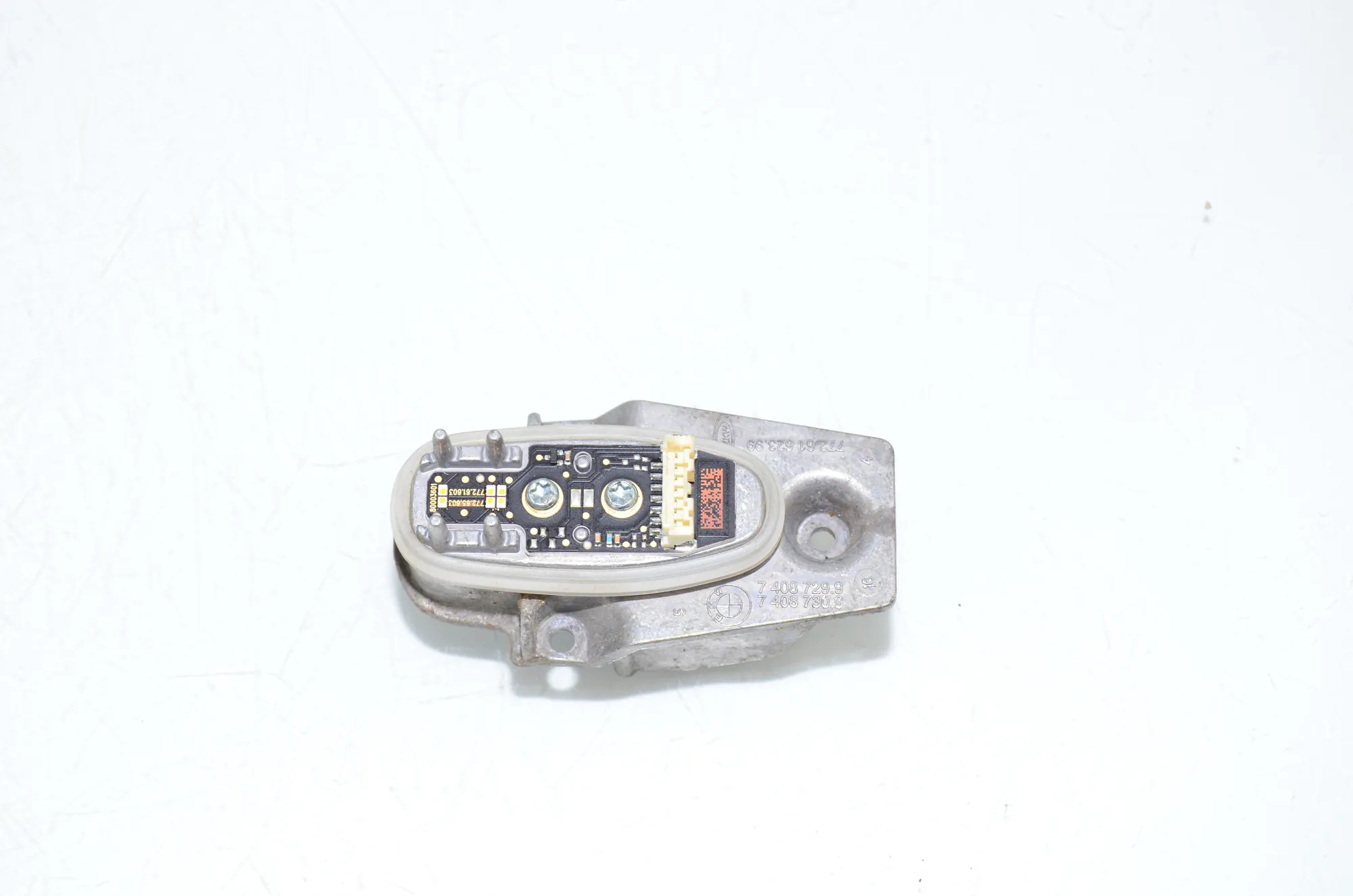 LED Lights Control Unit – OEM 7440359 · BMW 7 (G11, G12) 750 d, Ld xDrive 2016