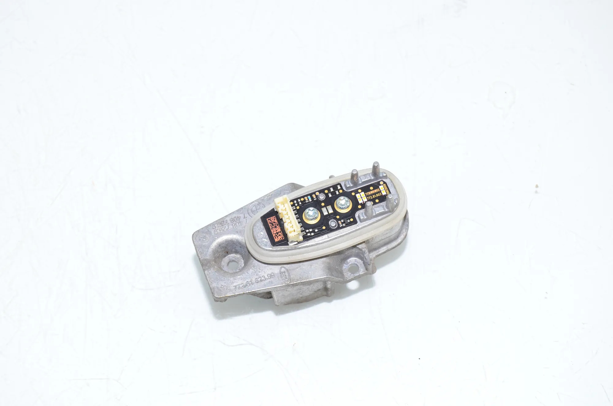 LED Lights Control Unit – OEM 7440359 · BMW 7 (G11, G12) 750 d, Ld xDrive 2016 – 2