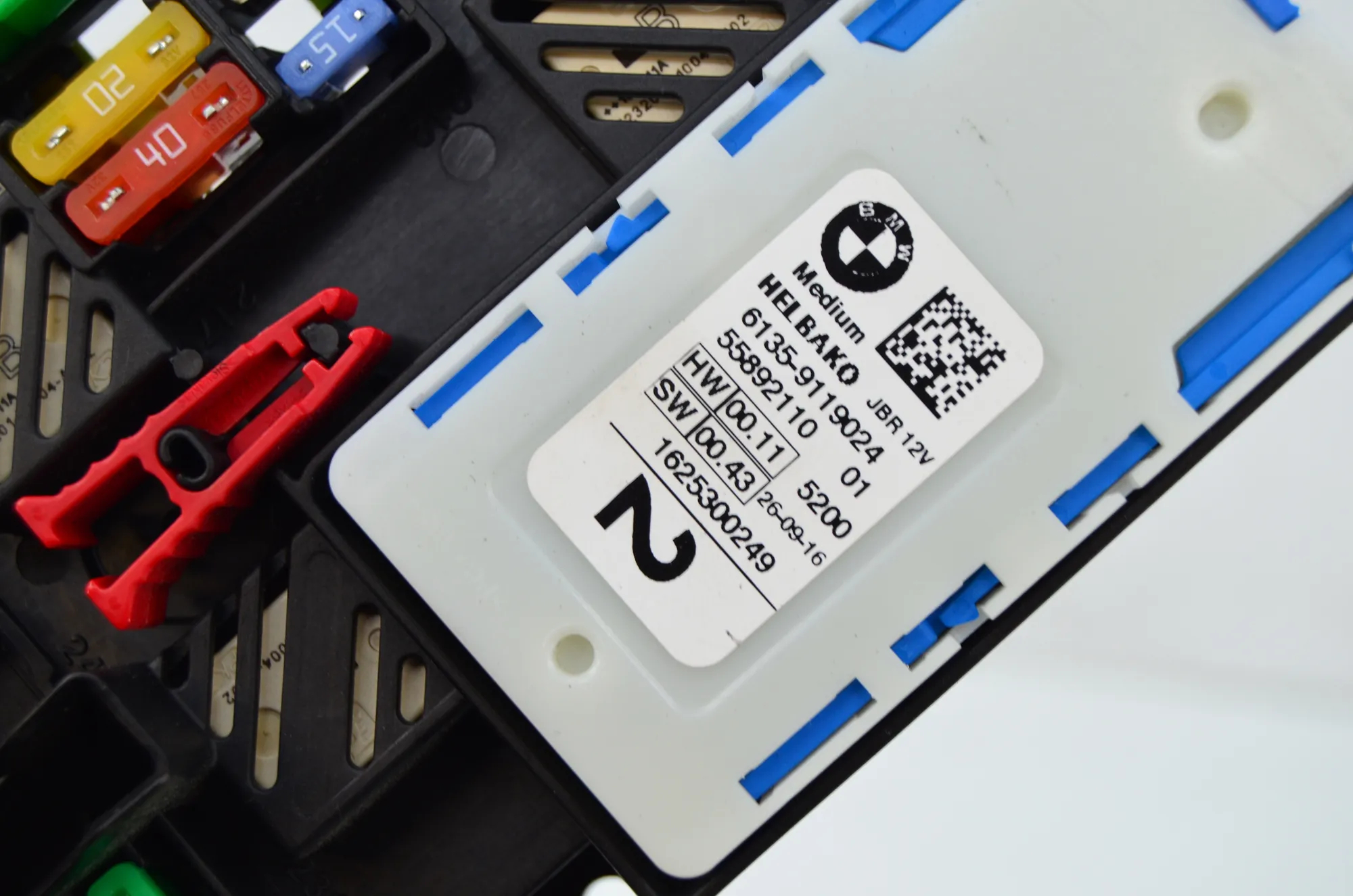Fuse Box – OEM 9393144 · BMW 7 (G11, G12) 750 d, Ld xDrive 2016 – 5