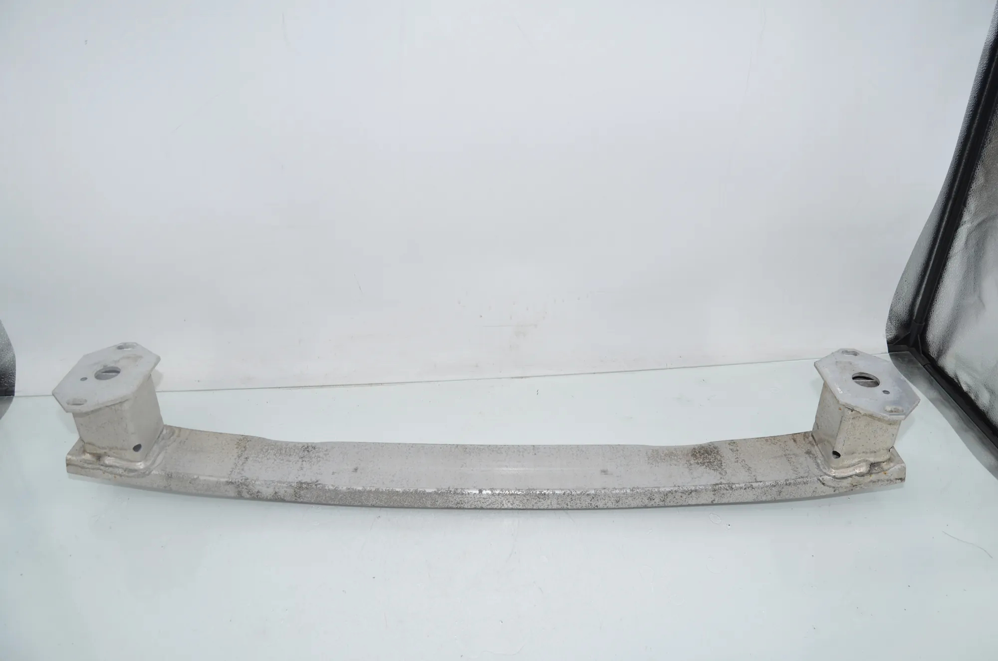 Rear Crash Reinforcement Bar – OEM 7300815 · BMW 2 Active Tourer (F45) BMW 2 Active Tourer (F45) 225 xe 2019 – 3