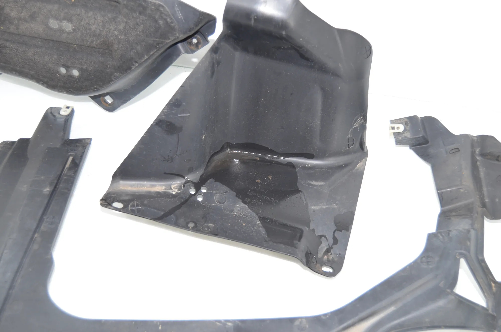 Other Underbody Cover – OEM 7352678 · BMW 2 Active Tourer (F45) BMW 2 Active Tourer (F45) 225 xe 2019 – 3