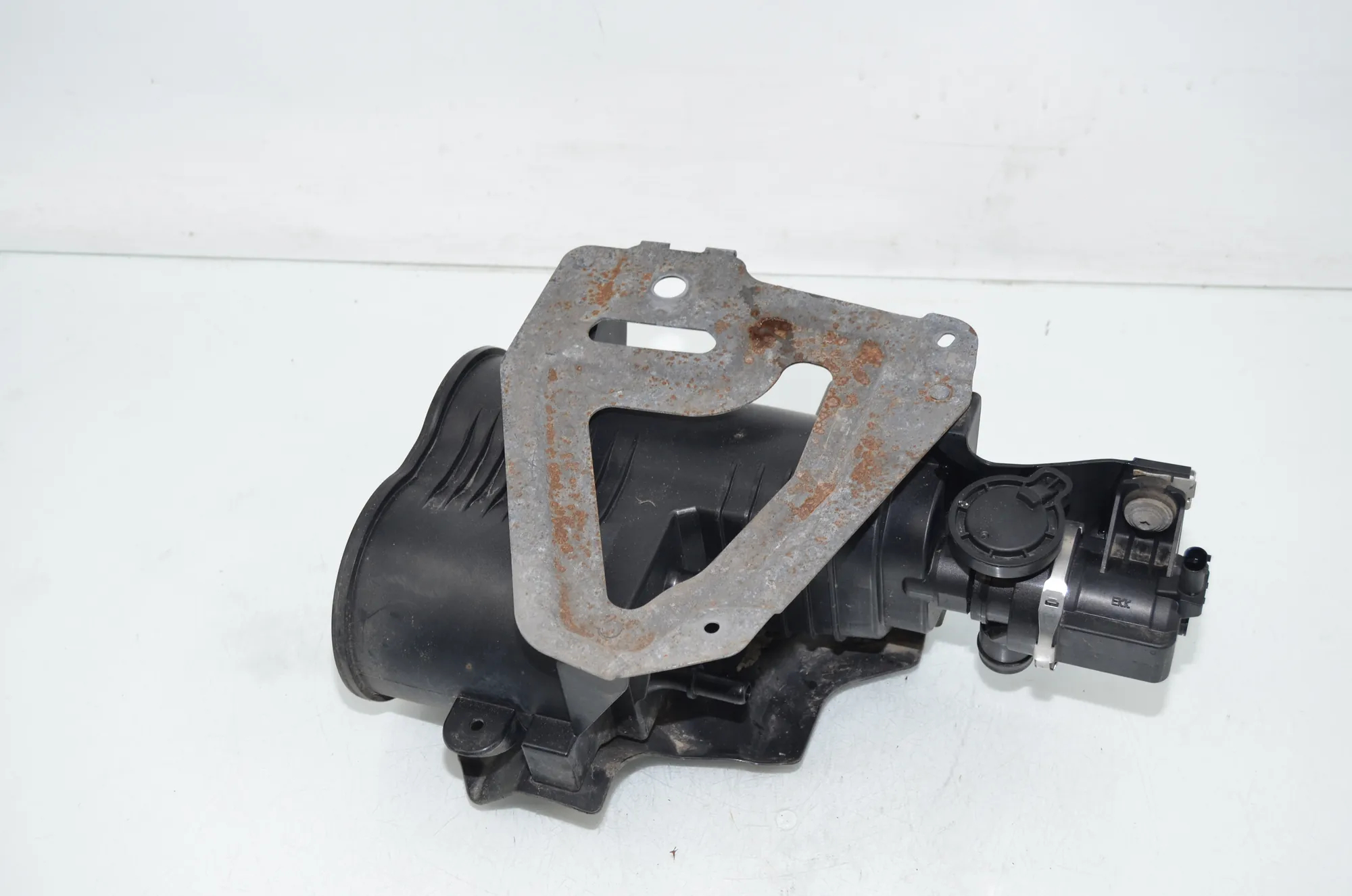 Charcoal Container Filter – OEM 7348727 · BMW 2 Active Tourer (F45) BMW 2 Active Tourer (F45) 225 xe 2019