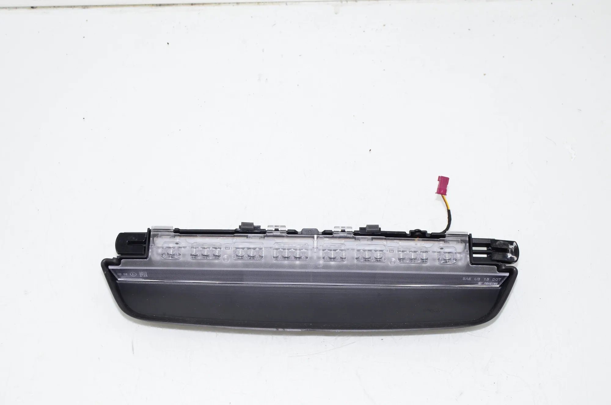 Rear Third Brake Stop Light – OEM 7342972 · BMW 7 (G11, G12) 750 d, Ld xDrive 2016