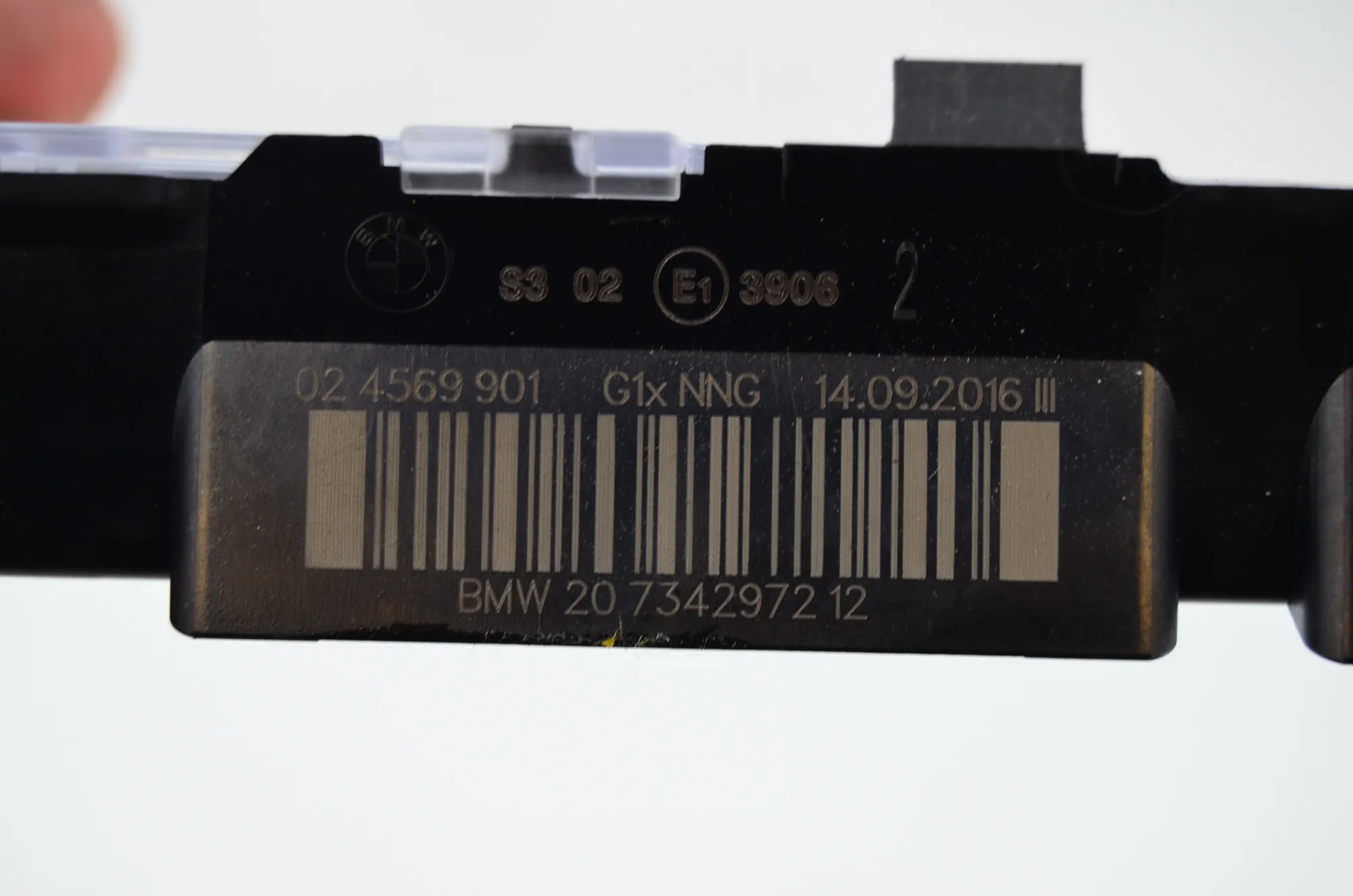 Rear Third Brake Stop Light – OEM 7342972 · BMW 7 (G11, G12) 750 d, Ld xDrive 2016 – 4
