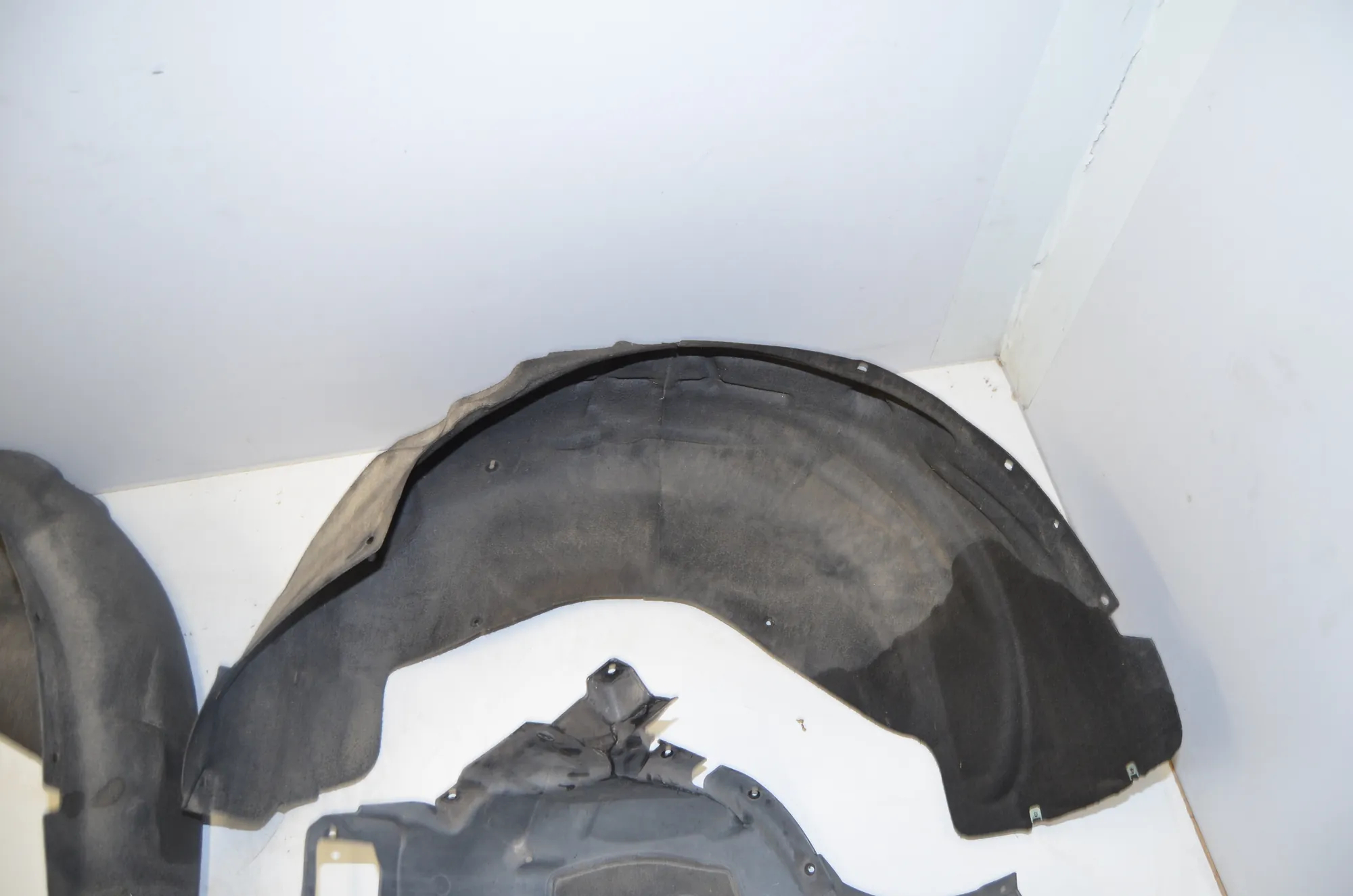 Rear Left Arch Liner – OEM 7290854 · BMW X5 (F15, F85) BMW X5 (F15, F85) M 2018 – 3