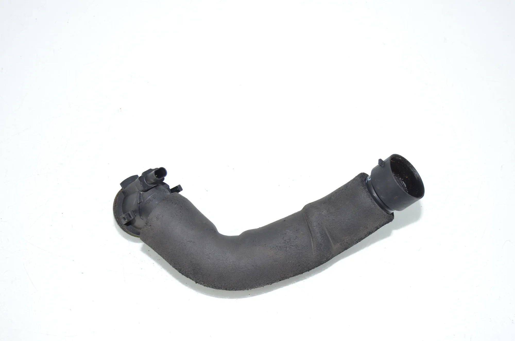 Breather Hose – OEM 7588417 · BMW 3 (F30, F80) BMW 3 (F30, F80) 320 i 2012 – 3