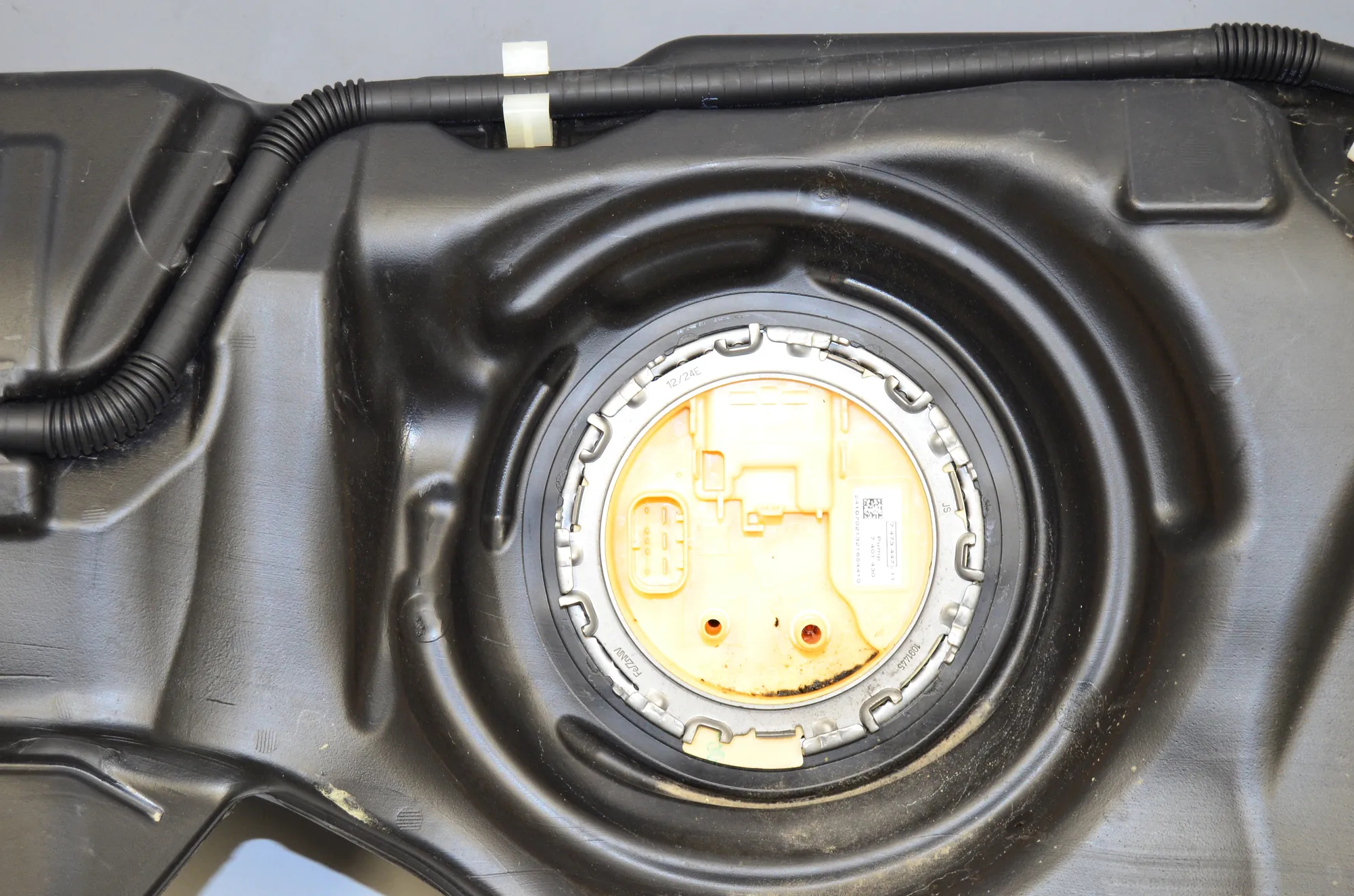 Fuel Tank – OEM 7449036 · BMW 3 Touring (G21) (2019 - -) 320 d Mild-Hybrid 2024 – 3