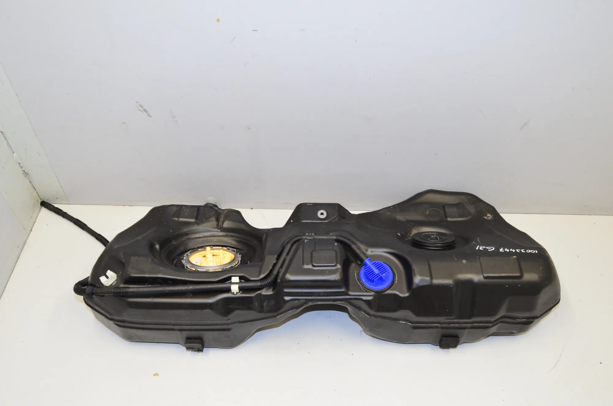 Fuel Tank – OEM 7449036 · BMW 3 Touring (G21) (2019 - -) 320 d Mild-Hybrid 2024