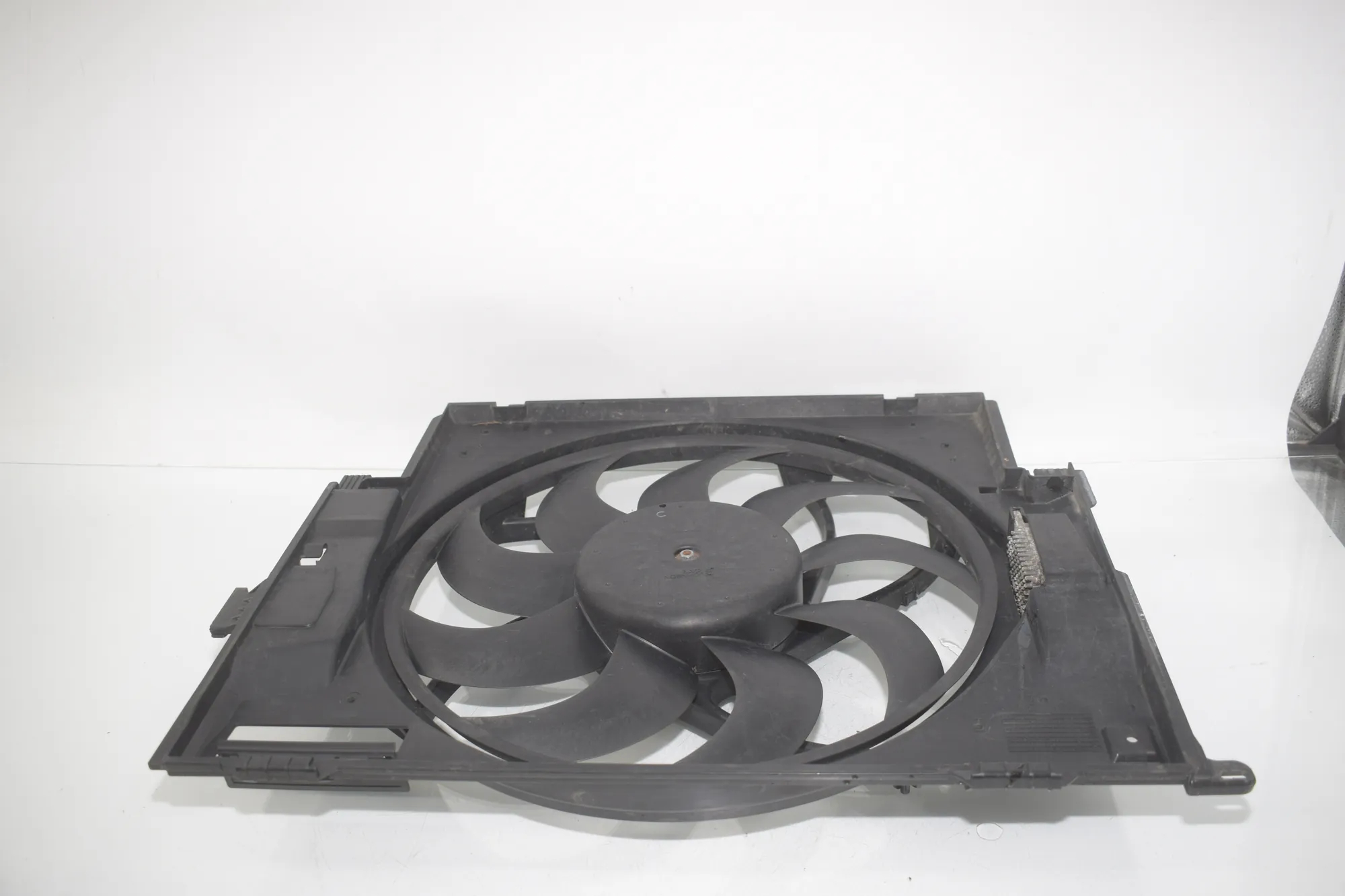 A/C Air Condition Fan – OEM 7640508 · BMW 3 Touring (F31) BMW 3 Touring (F31) 320 d 2012 – 2