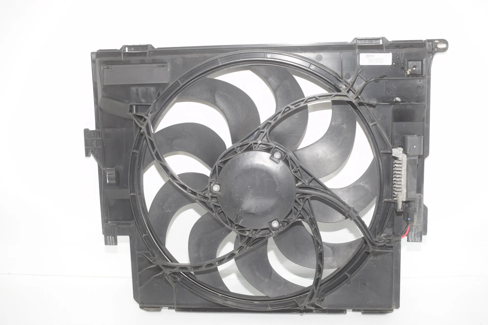 A/C Air Condition Fan – OEM 7640508 · BMW 3 Touring (F31) BMW 3 Touring (F31) 320 d 2012