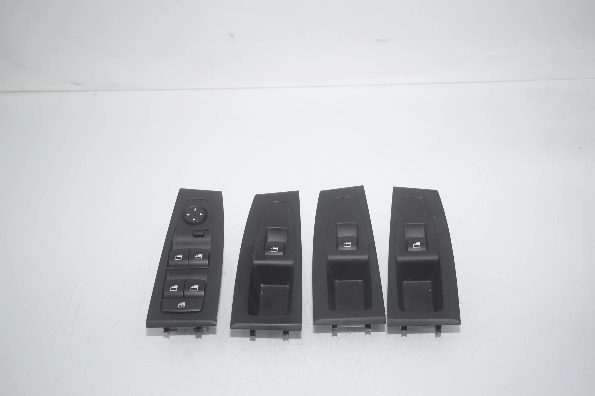 Switches – OEM 9297346 · BMW 2 Active Tourer (F45) BMW 2 Active Tourer (F45) 218 i 2015