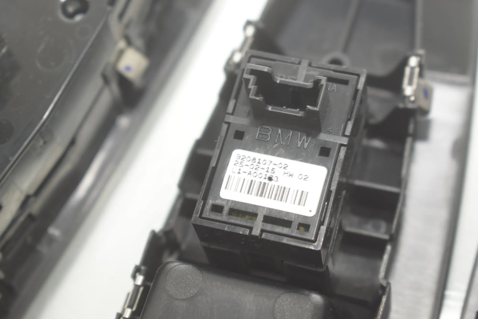 Switches – OEM 9297346 · BMW 2 Active Tourer (F45) BMW 2 Active Tourer (F45) 218 i 2015 – 8
