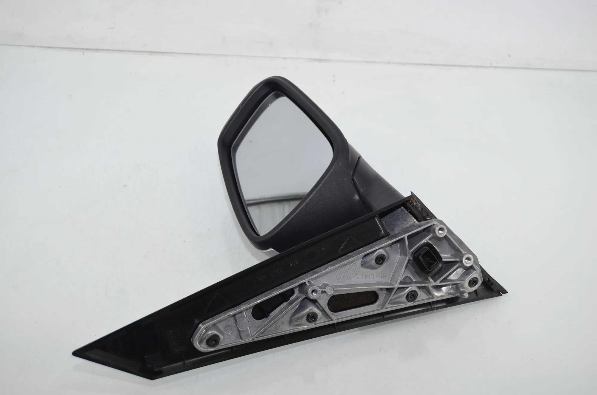 Right Side Wing Mirror – OEM 7415786 · BMW 2 Active Tourer (F45) BMW 2 Active Tourer (F45) 218 i 2015 – 5