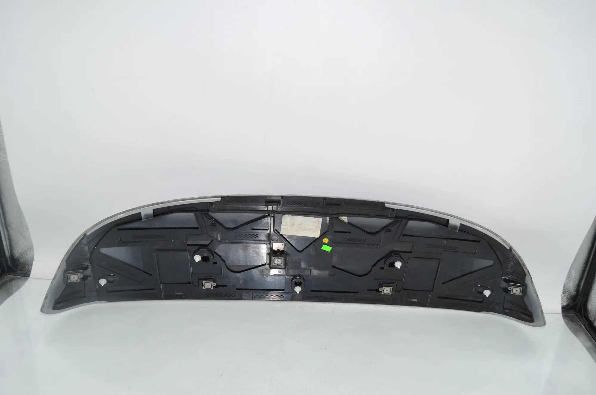 Tailgate Bootlid Spoiler – OEM 7348579 · BMW 2 Active Tourer (F45) BMW 2 Active Tourer (F45) 218 i 2015 – 2