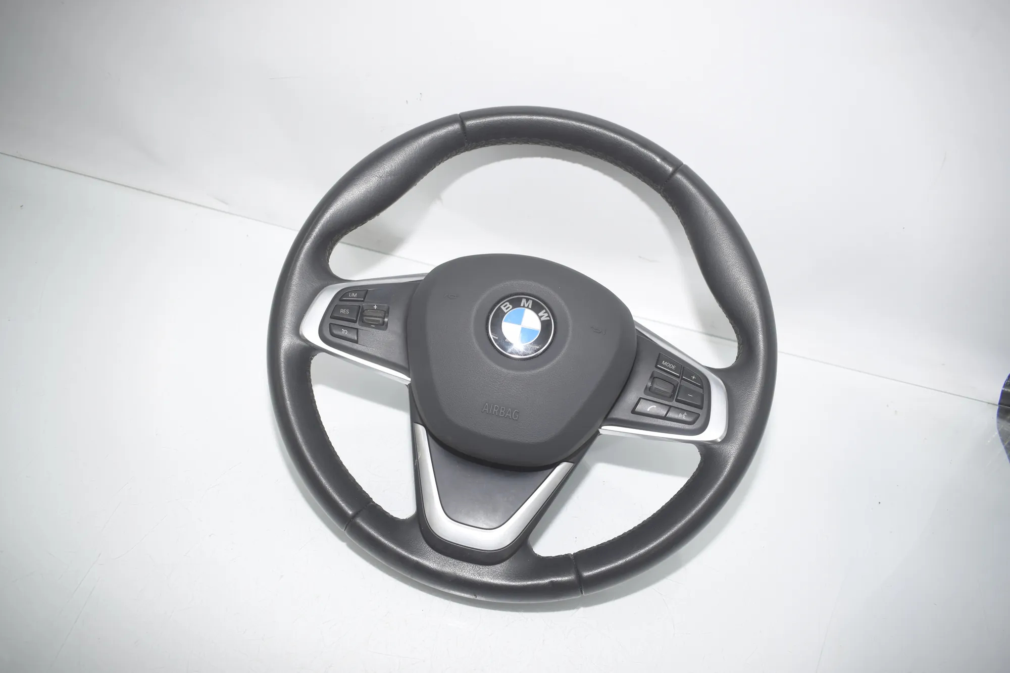 Steering Wheel – OEM 6860284 · BMW 2 Active Tourer (F45) BMW 2 Active Tourer (F45) 218 i 2015 – 2