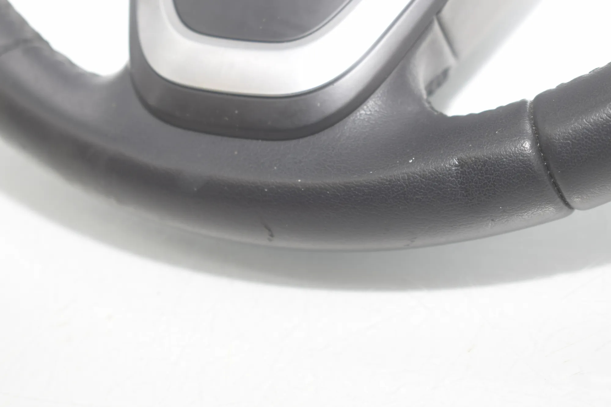 Steering Wheel – OEM 6860284 · BMW 2 Active Tourer (F45) BMW 2 Active Tourer (F45) 218 i 2015 – 6