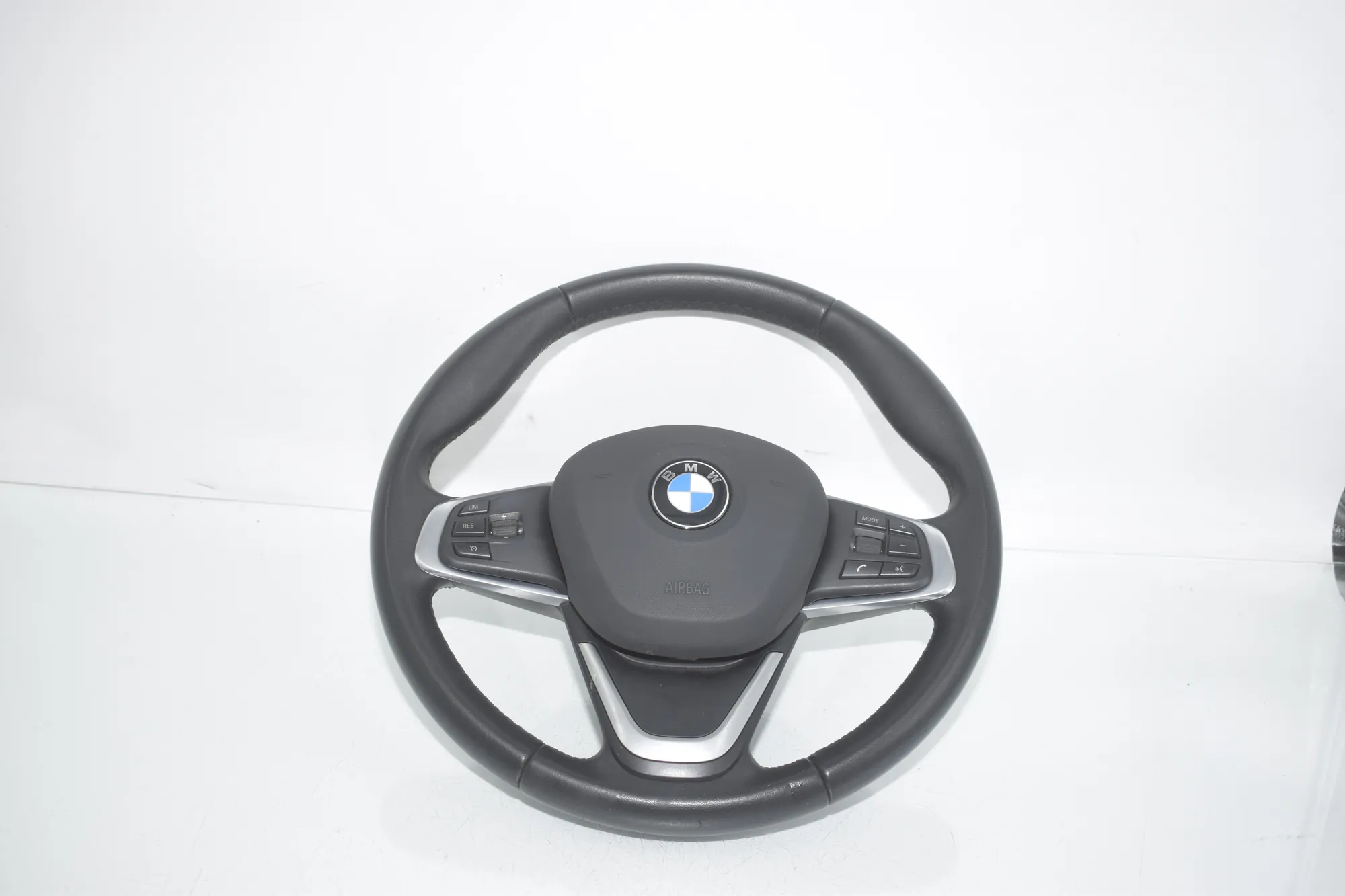 Steering Wheel – OEM 6860284 · BMW 2 Active Tourer (F45) BMW 2 Active Tourer (F45) 218 i 2015
